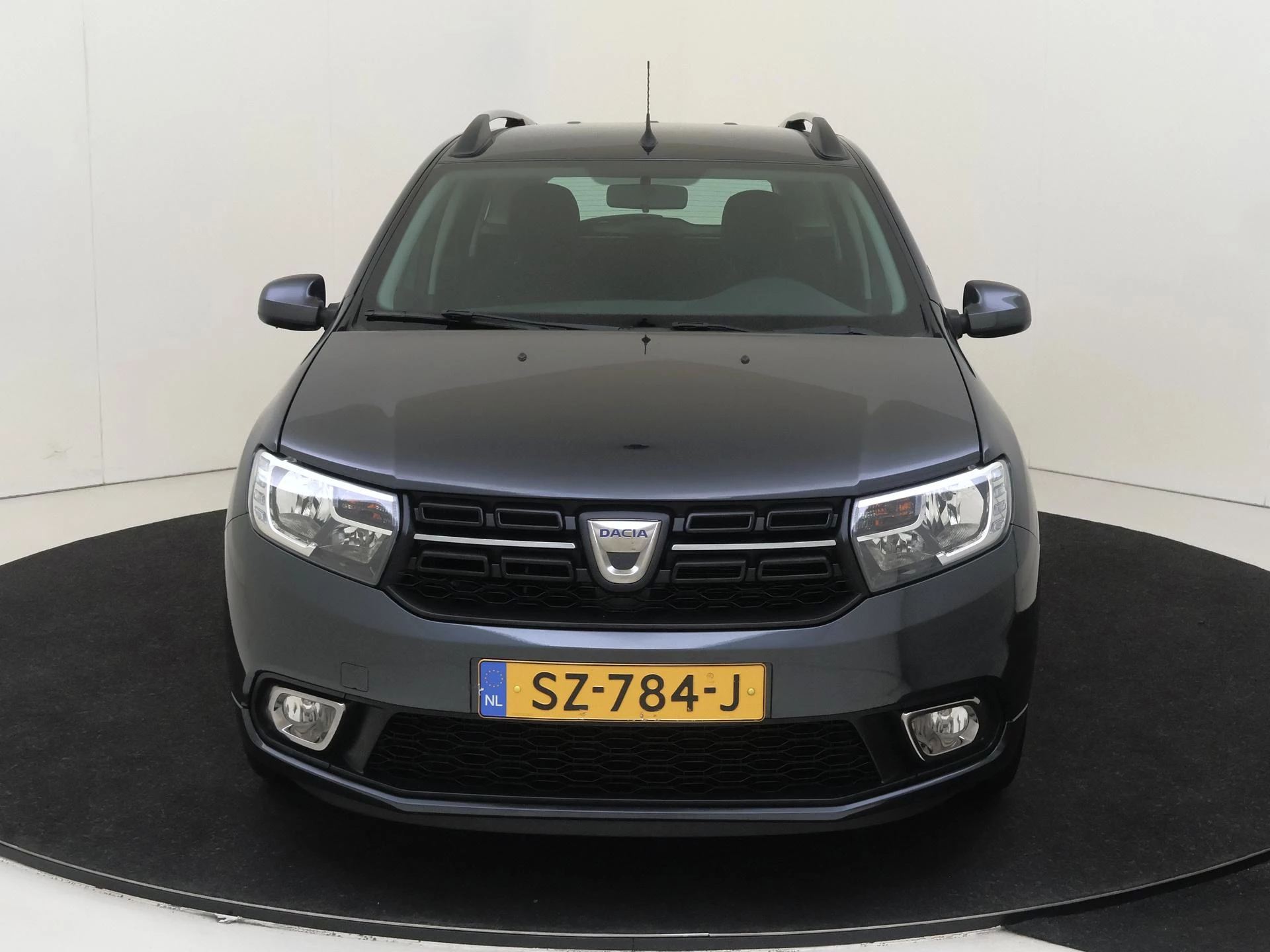 Dacia-Logan-image-5