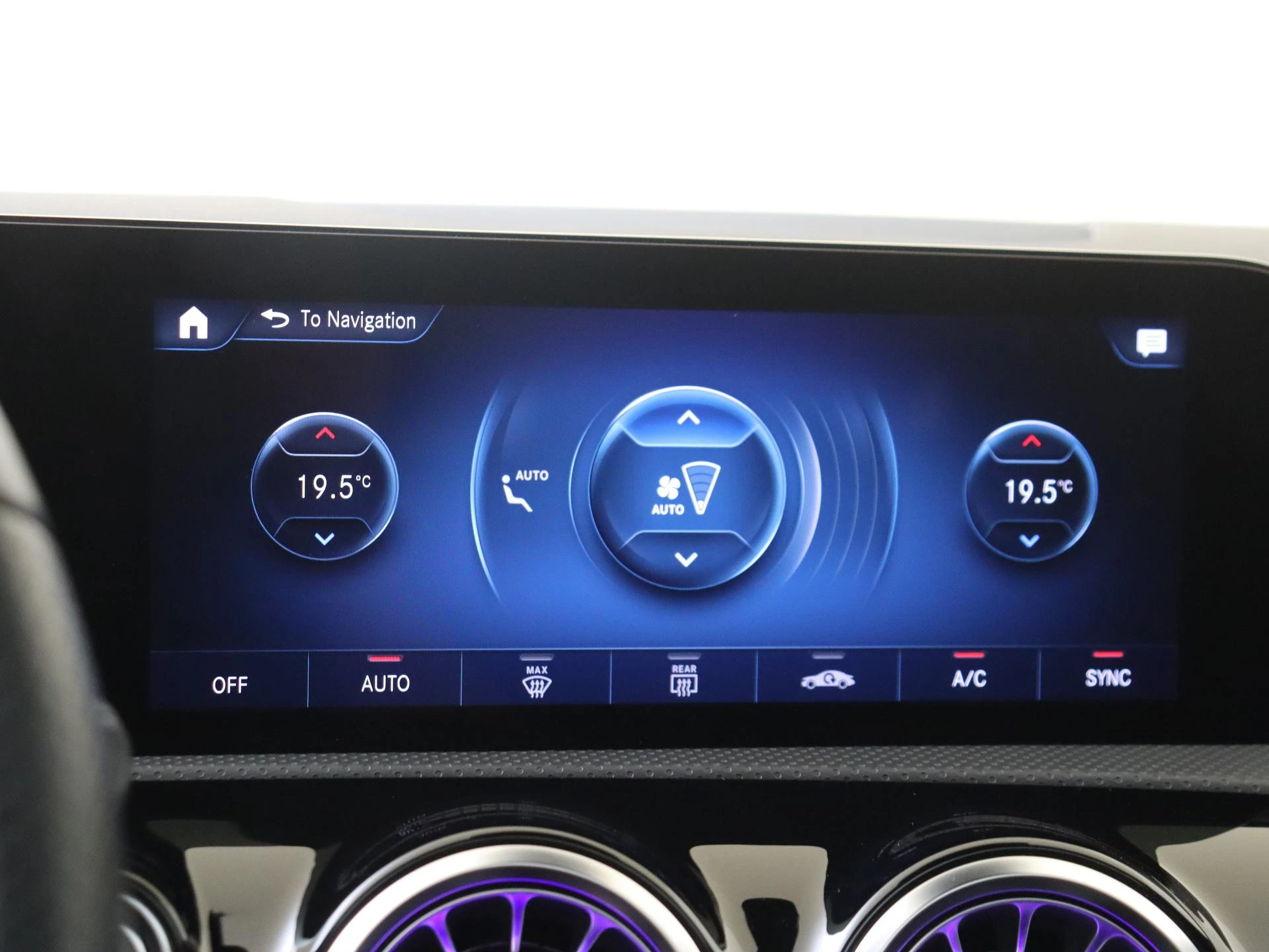 Mercedes-Benz CLA Shooting Brake 200 AMG Line
