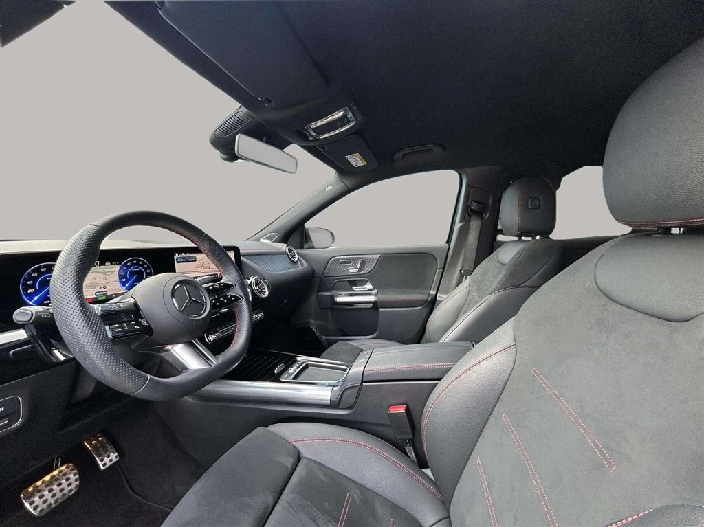 Mercedes-Benz-EQA-image-9
