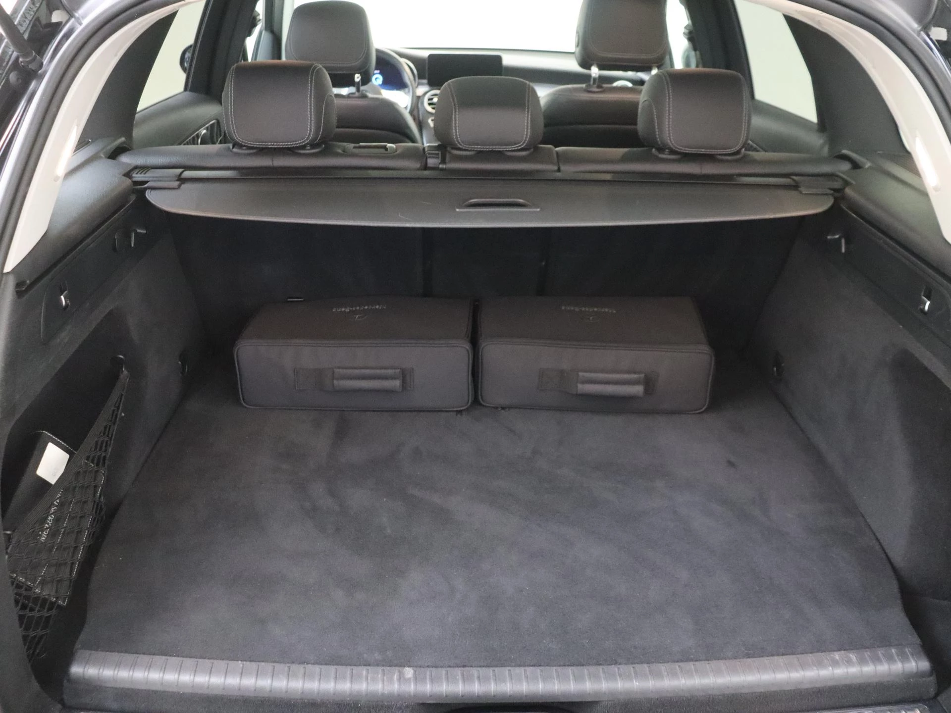 Mercedes-Benz GLC 300e 4MATIC Premium Plus