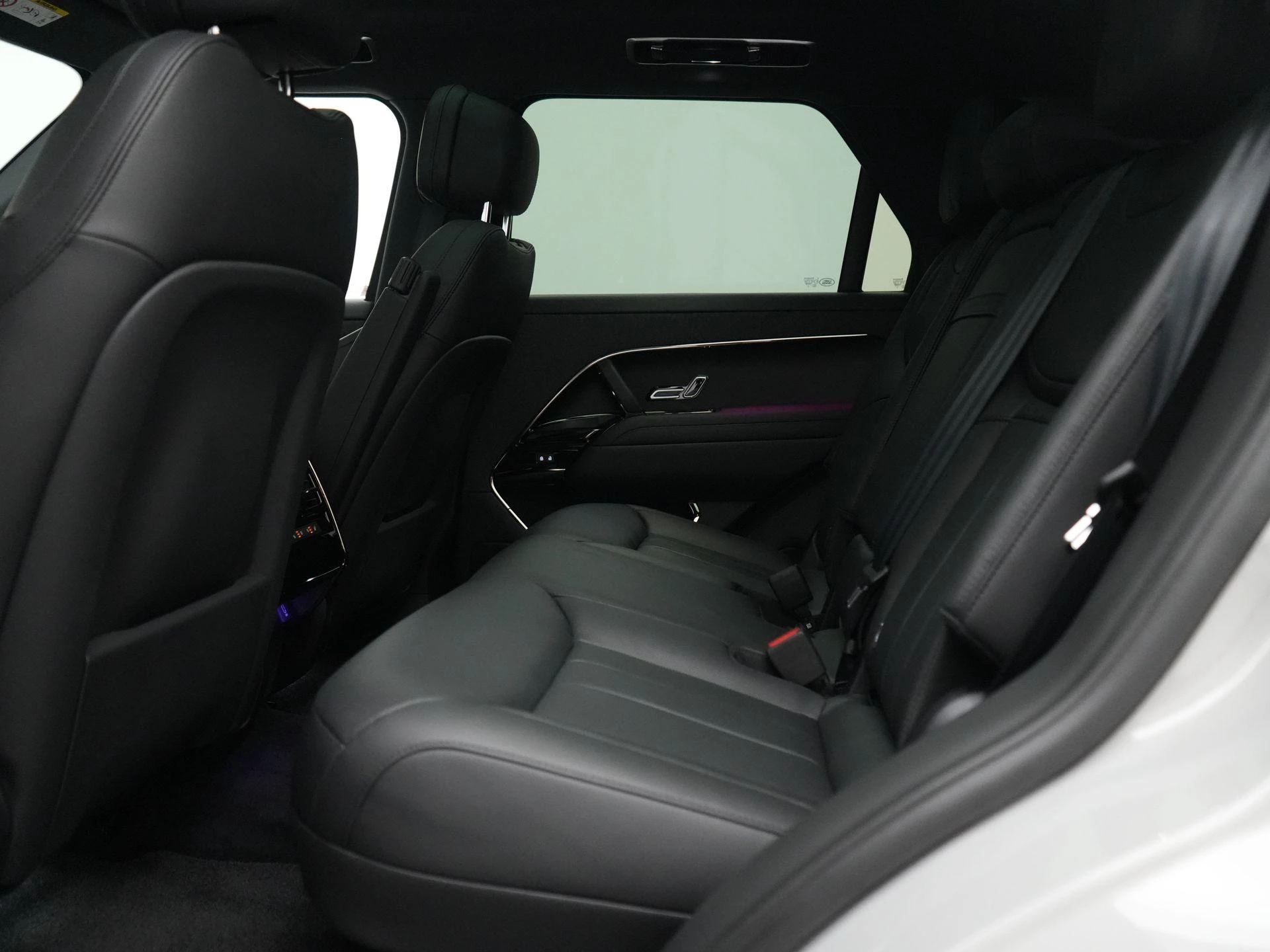 Land Rover Range Rover Sport 3.0 P460e MOMENTUM EDITION