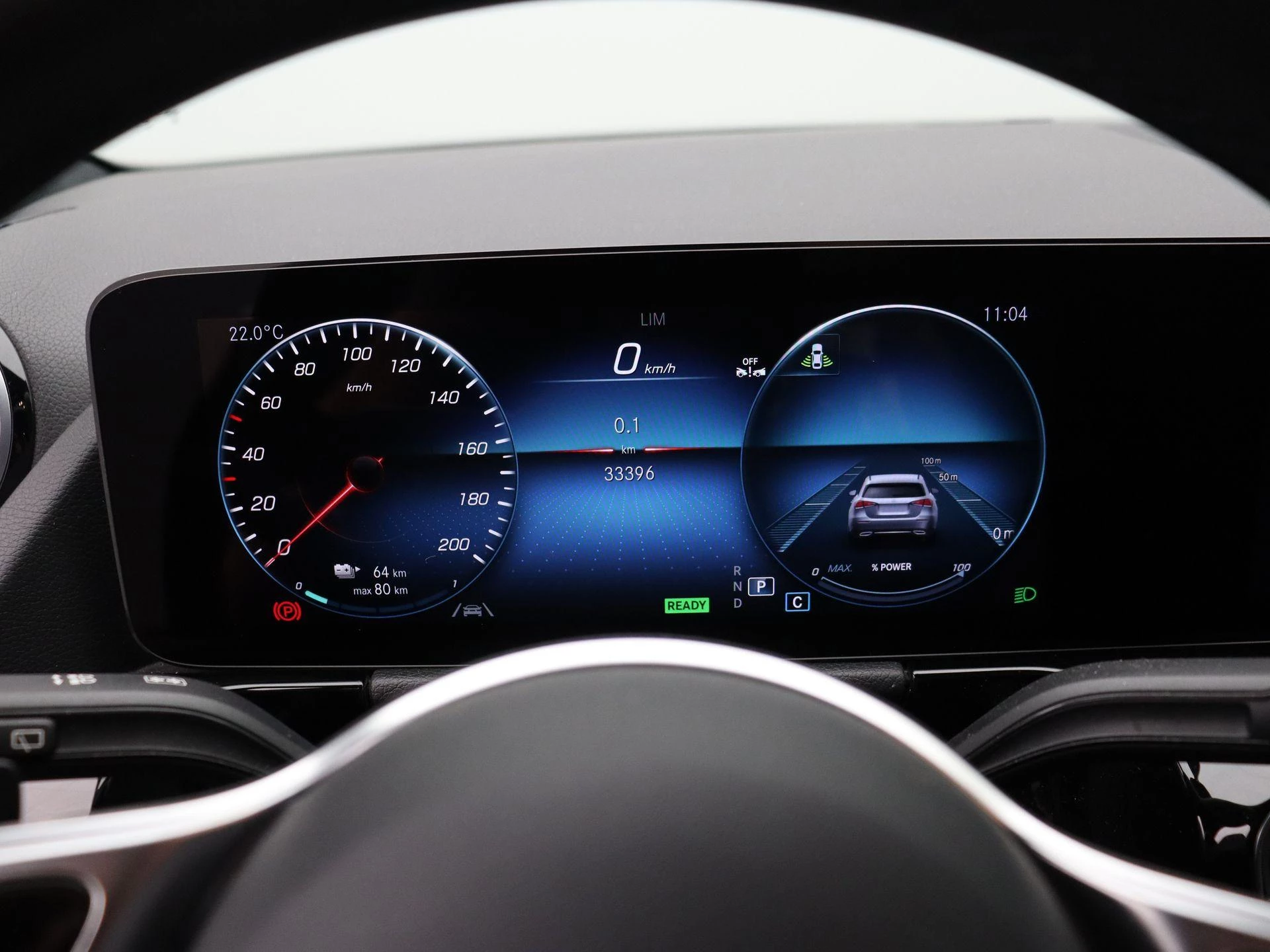 Mercedes-Benz-EQA-image-12