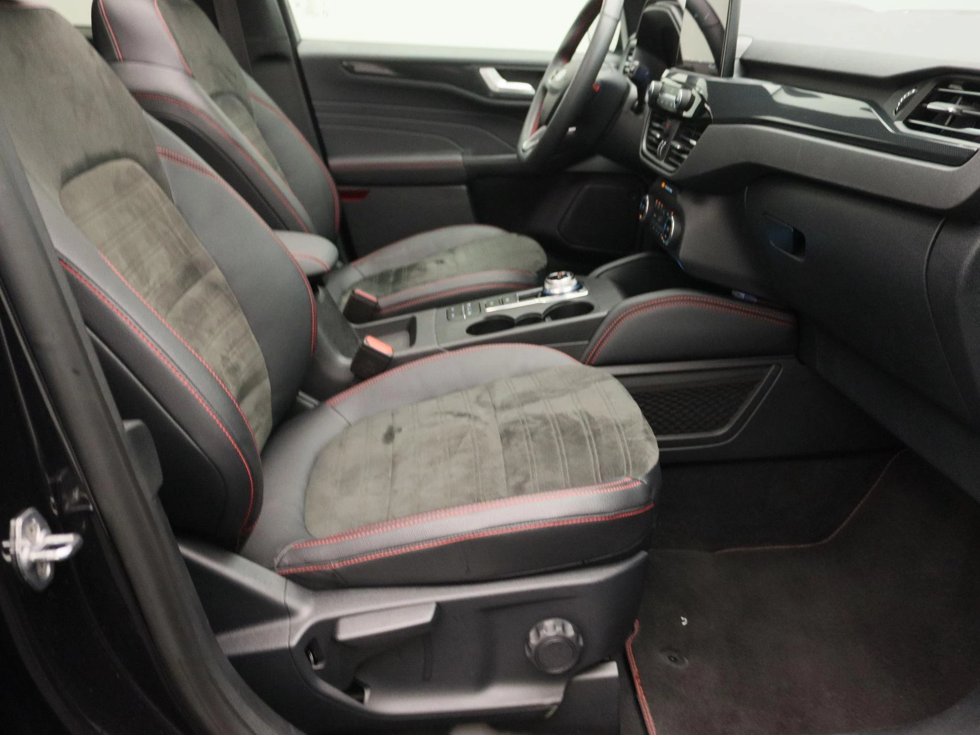 Ford Kuga 2.5 PHEV ST-Line