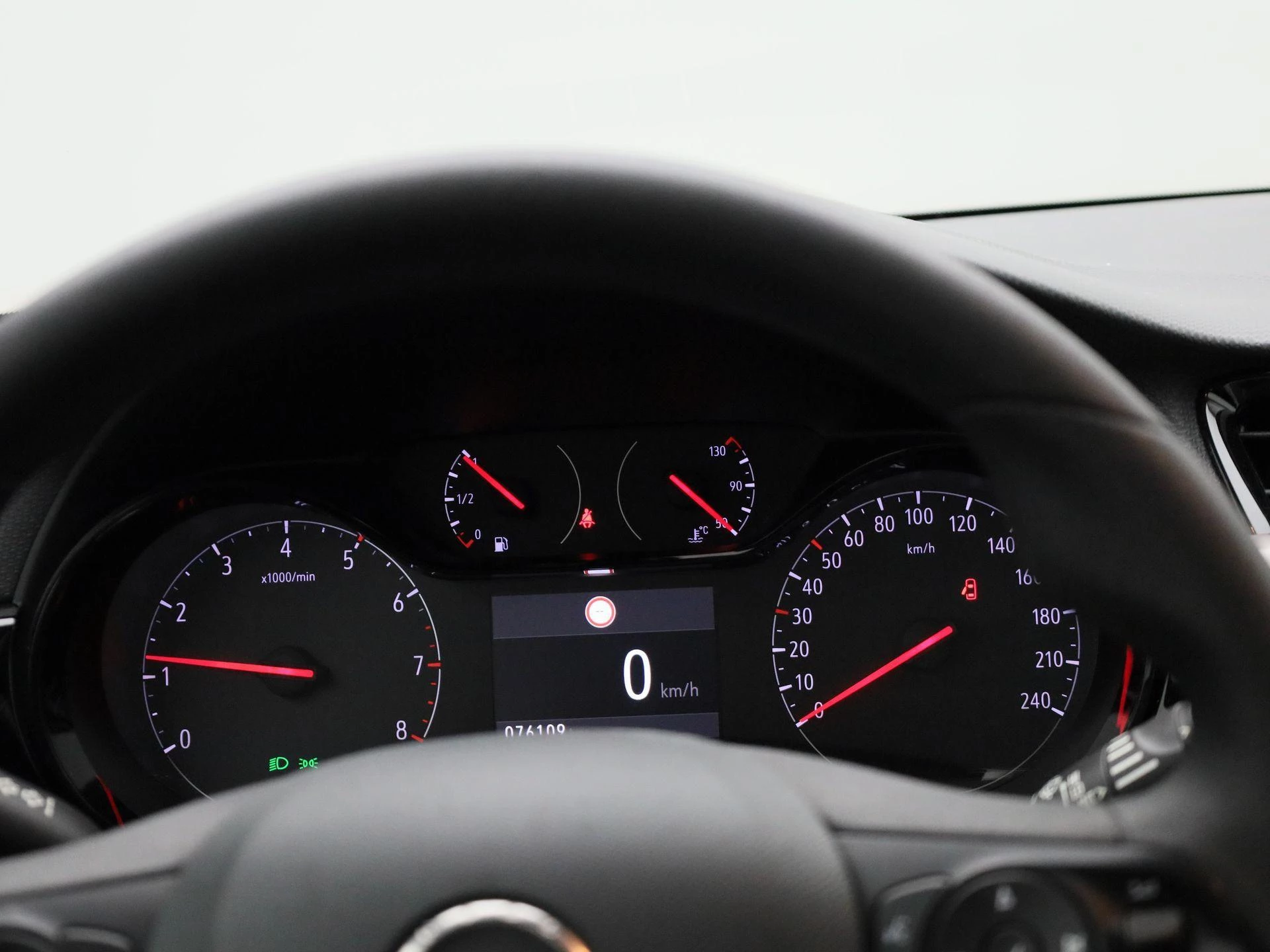 Opel-Corsa-image-10