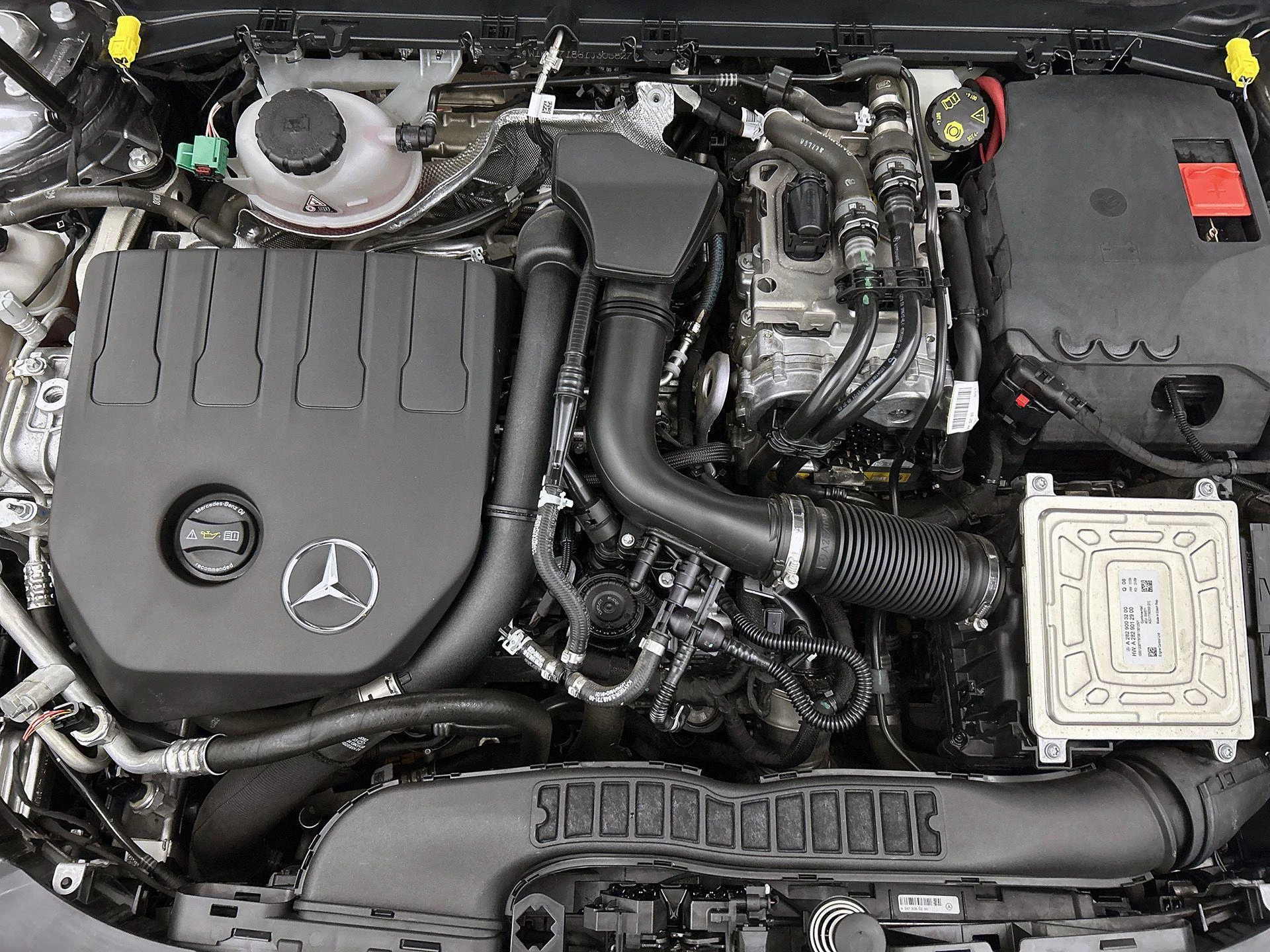Mercedes-Benz A-Klasse Limousine A 250 e Business Line