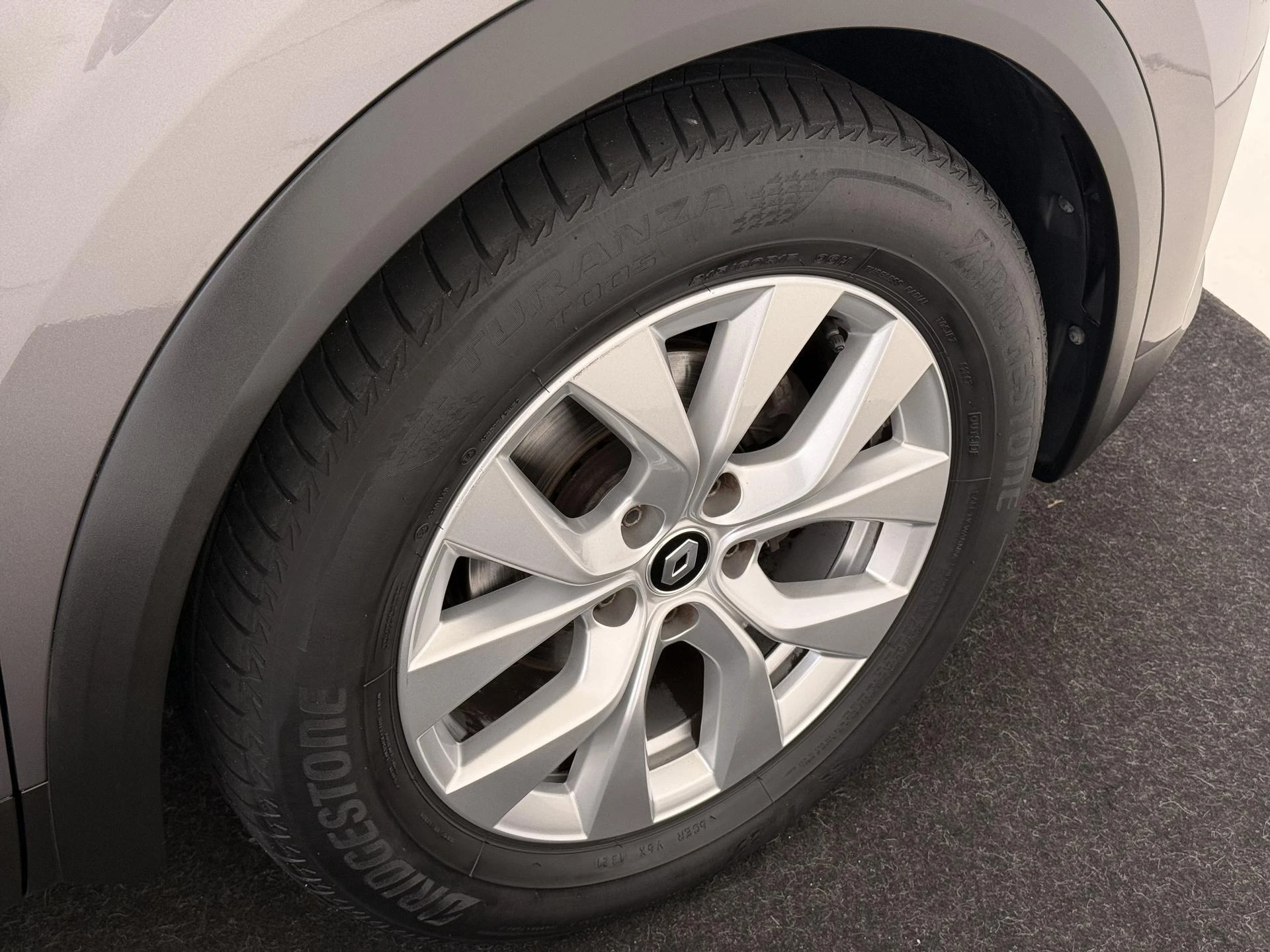 Renault-Captur-image-28