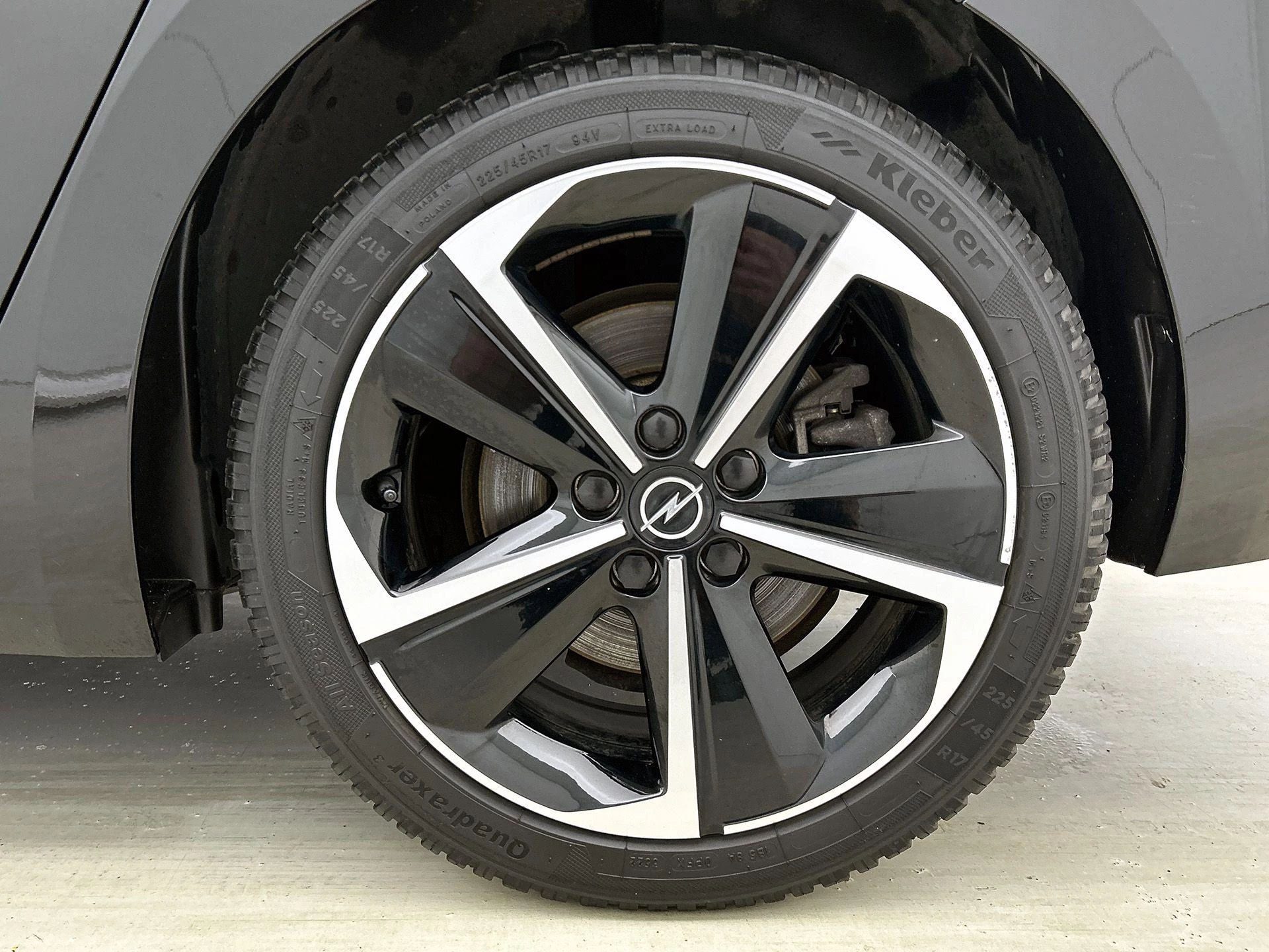 Opel Astra 1.6 Turbo Plug In Hybrid Edition