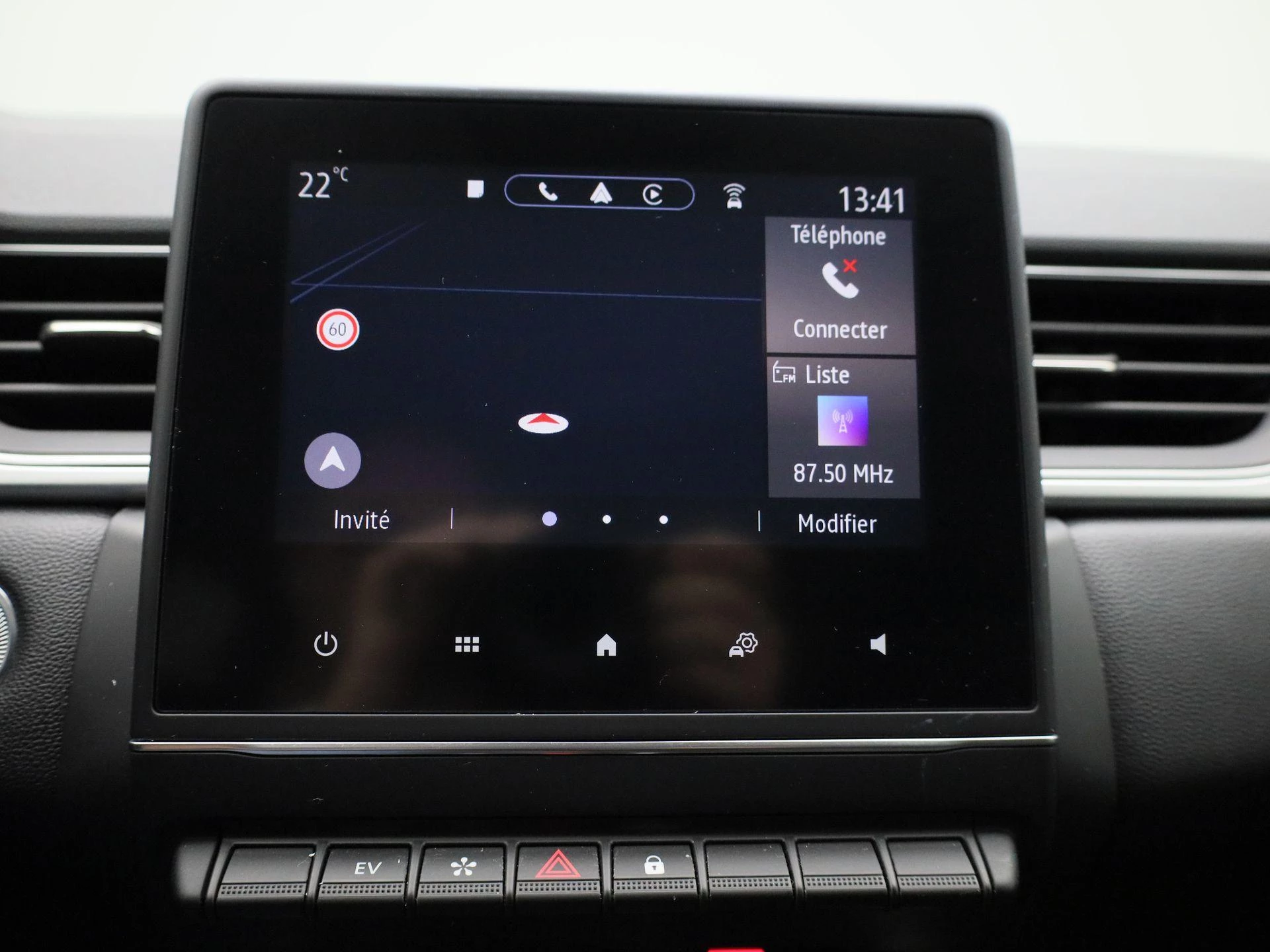 Renault-Captur-image-14