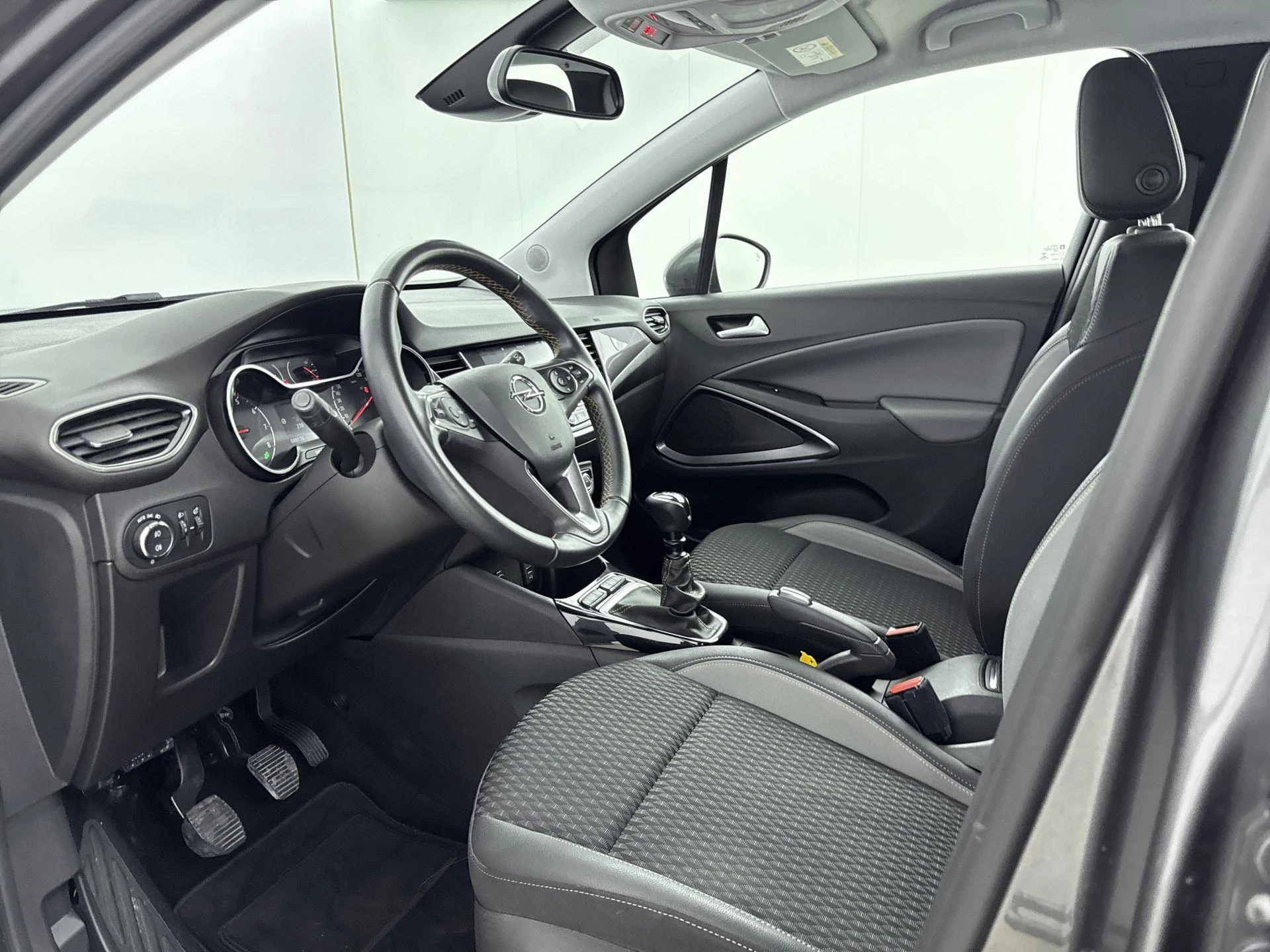Opel-Crossland X-image-19
