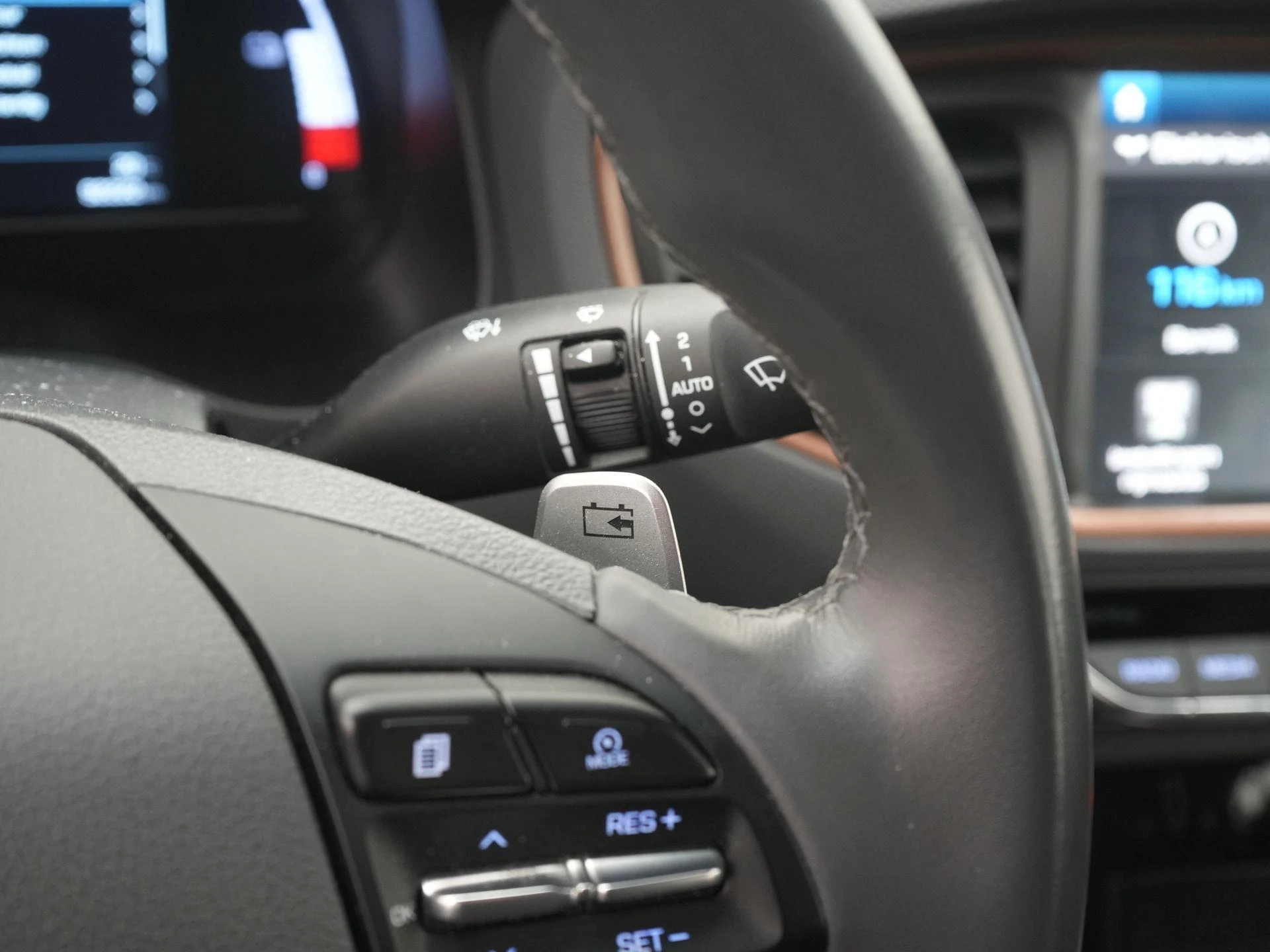 Hyundai-IONIQ-image-26