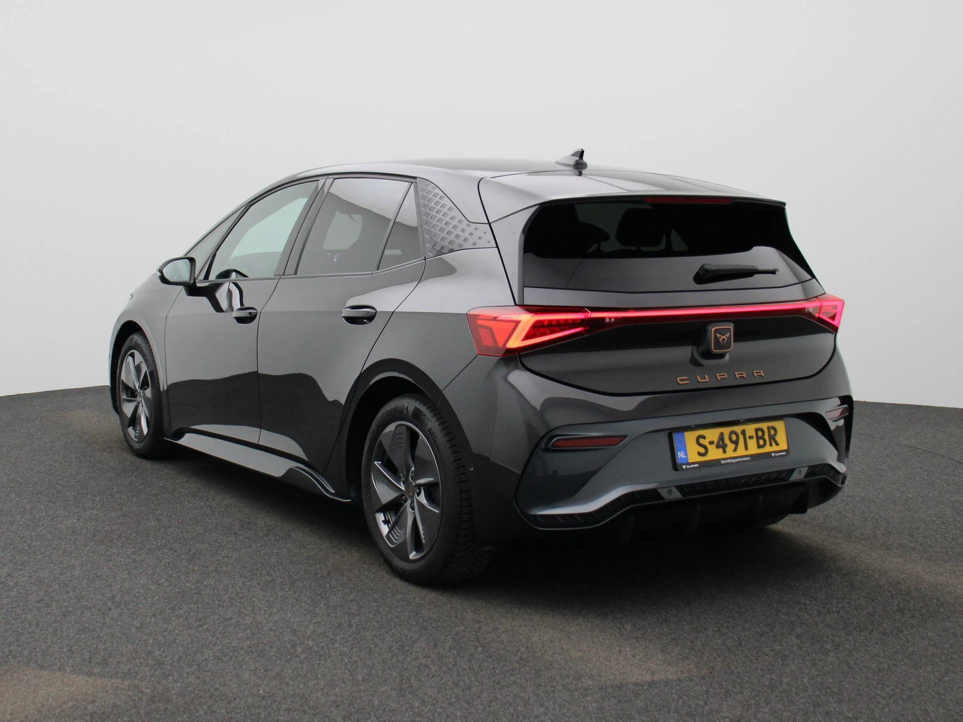 CUPRA-Born-image-1