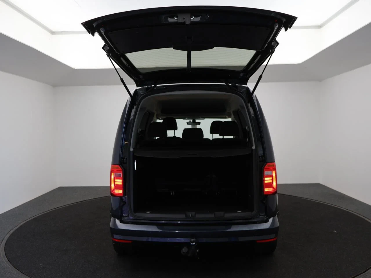 Volkswagen-Caddy-image-17