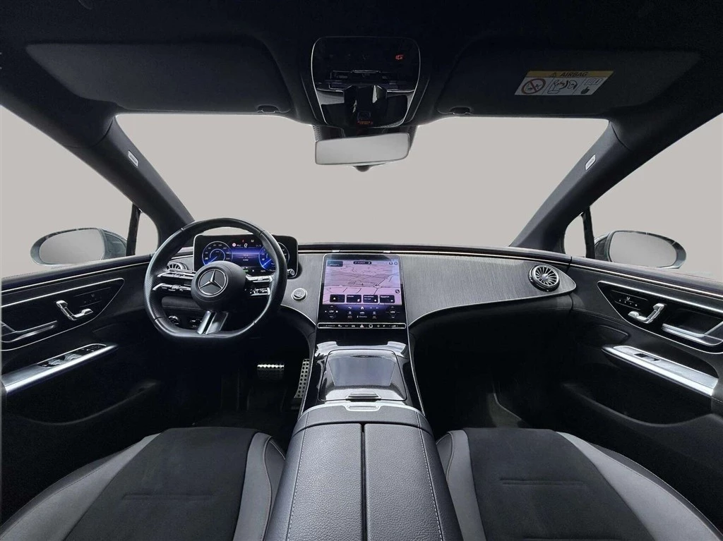Mercedes-Benz-EQE-image-11