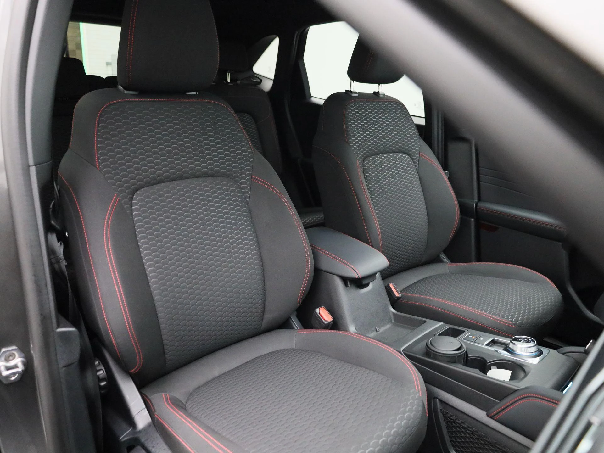 Ford-Kuga-image-36