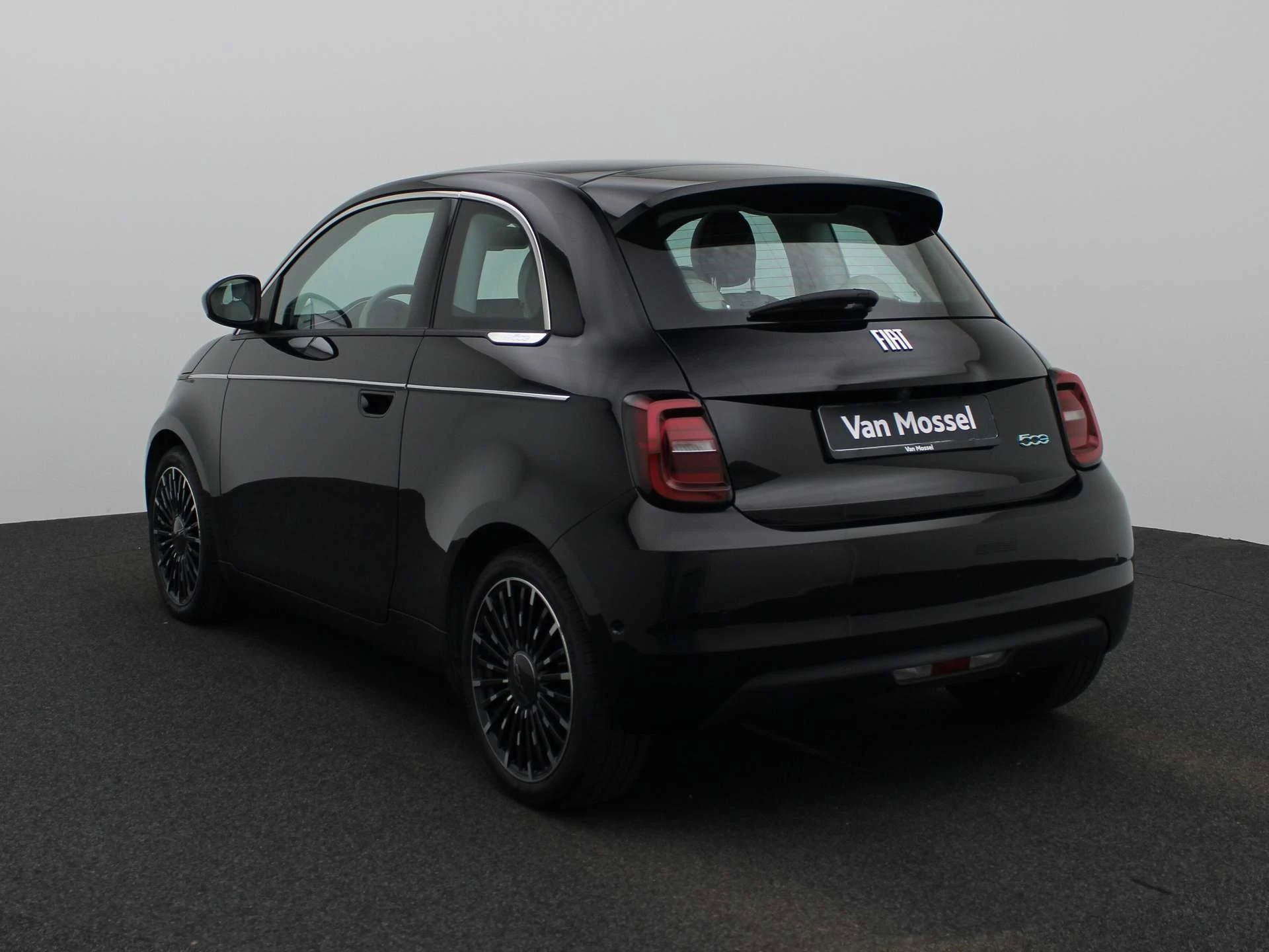 Fiat-500e-image-2