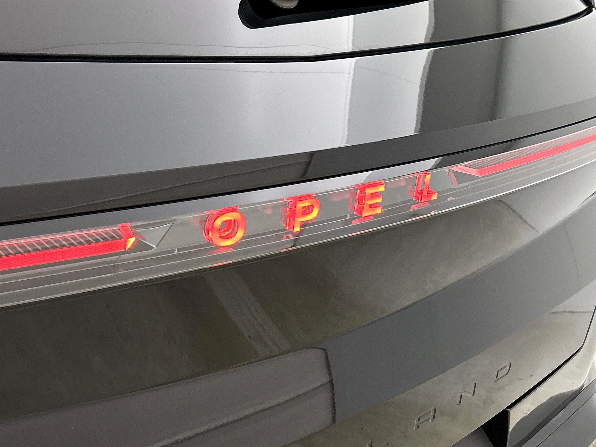 Opel-Grandland-image-12