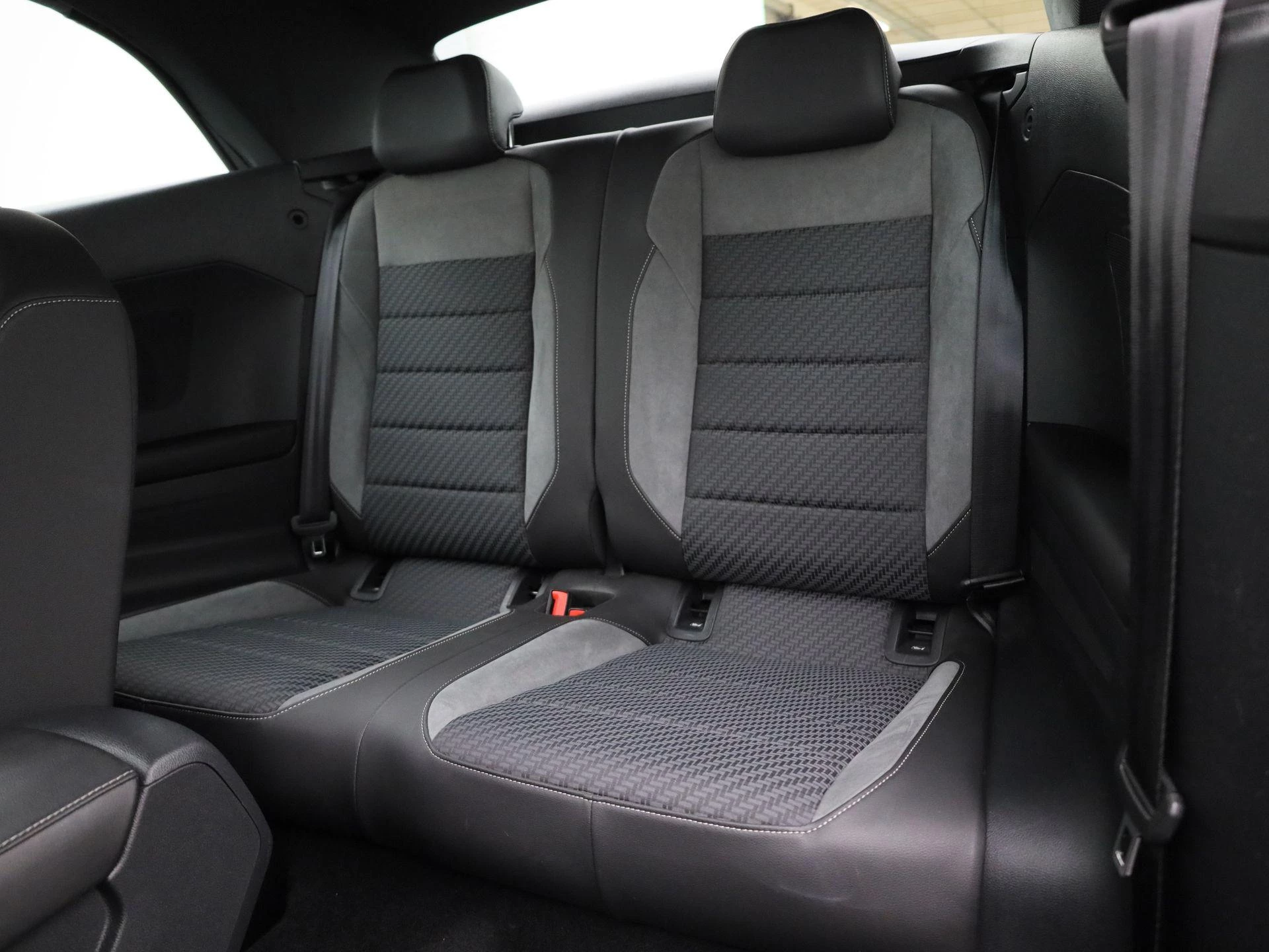 Volkswagen T-Roc Cabrio 1.5 TSI R-Line