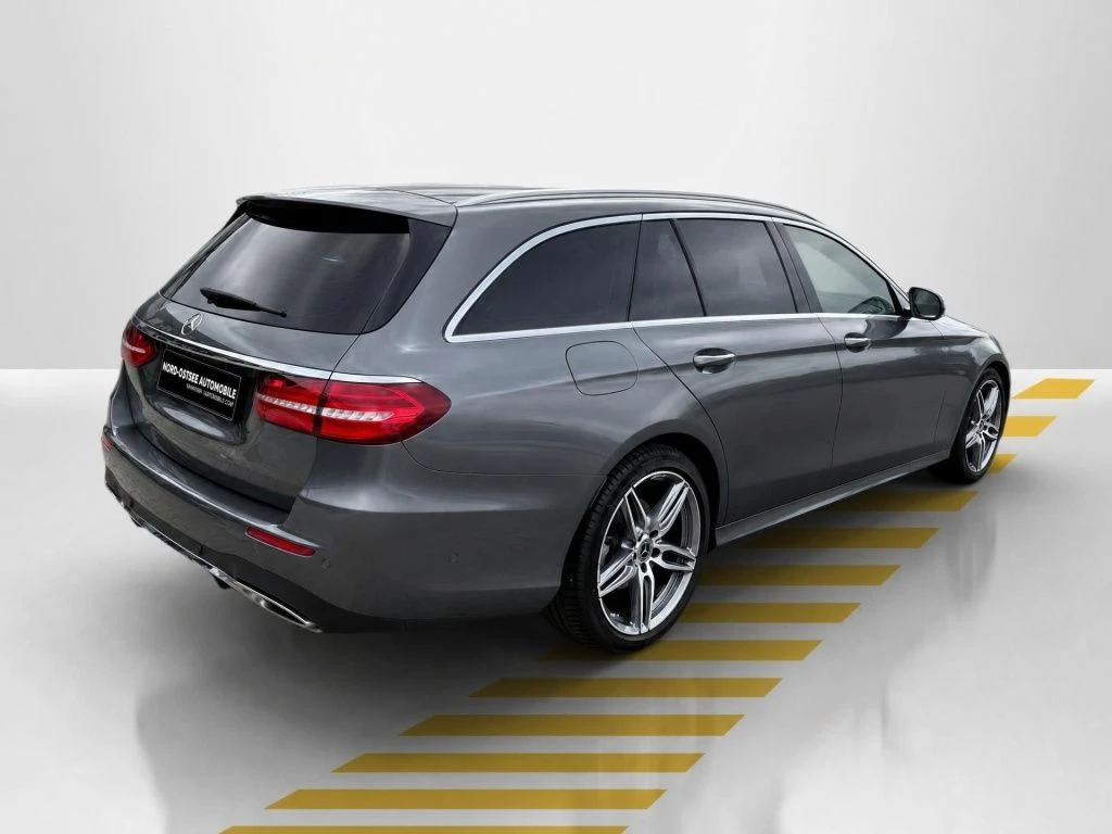 Mercedes-Benz-E-Klasse 200-image-13