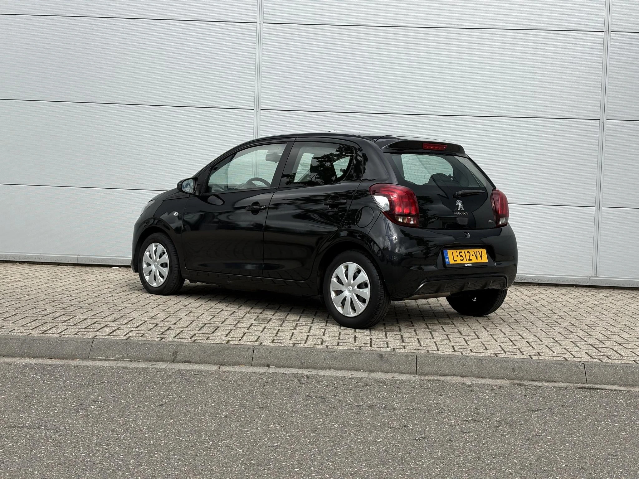 Peugeot-108-image-3