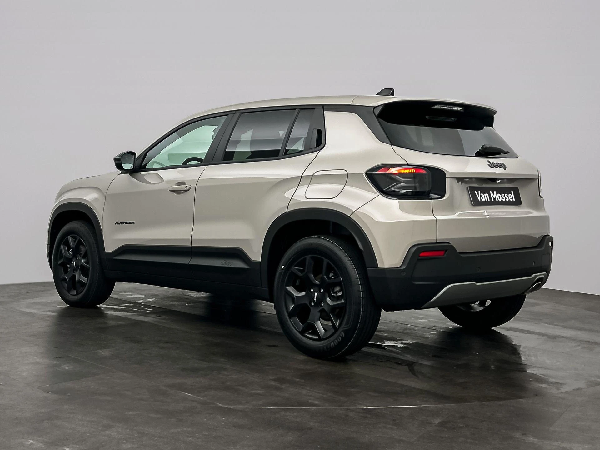 Jeep-Avenger-image-1