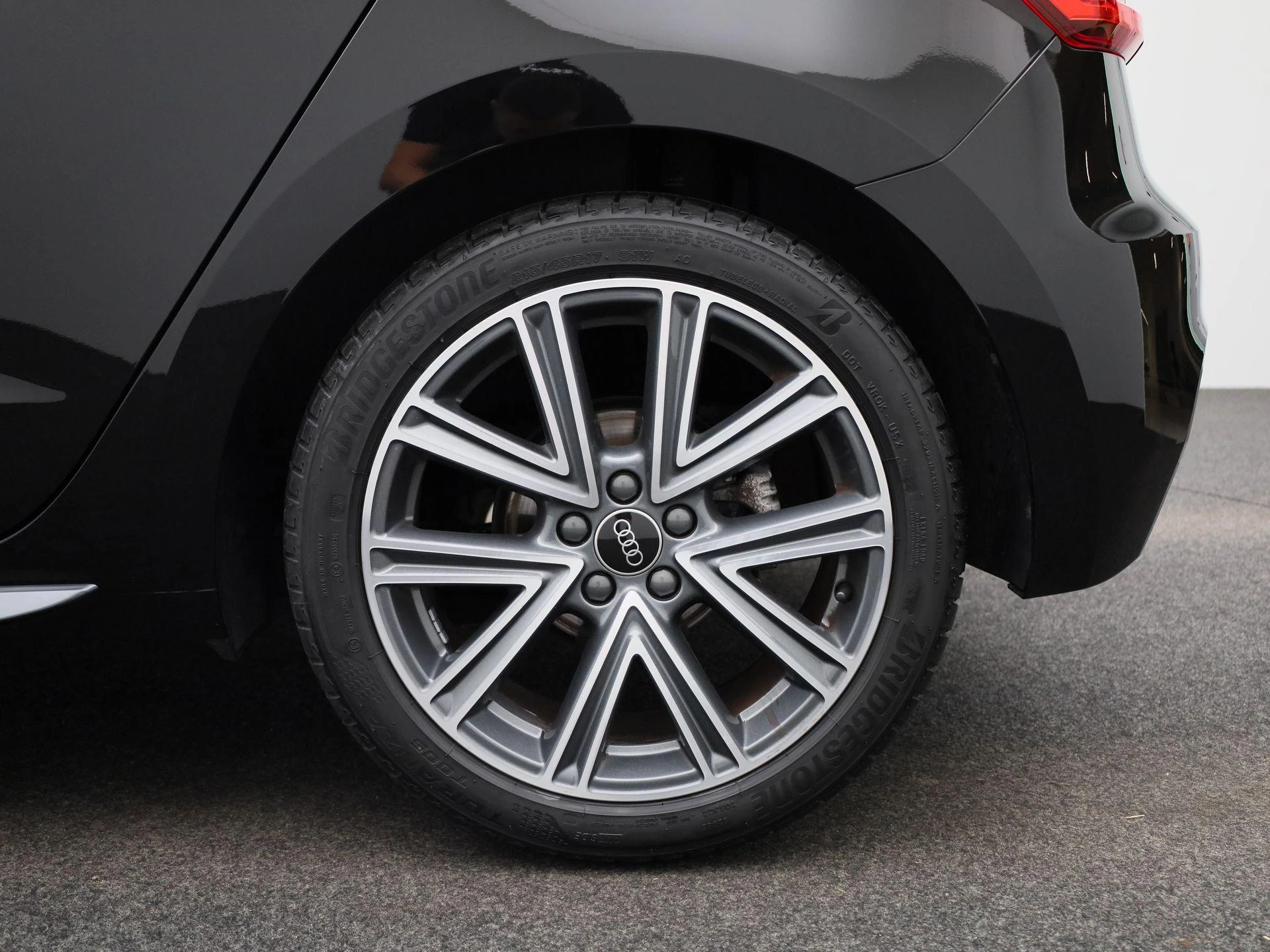 Audi-A1 Sportback-image-13