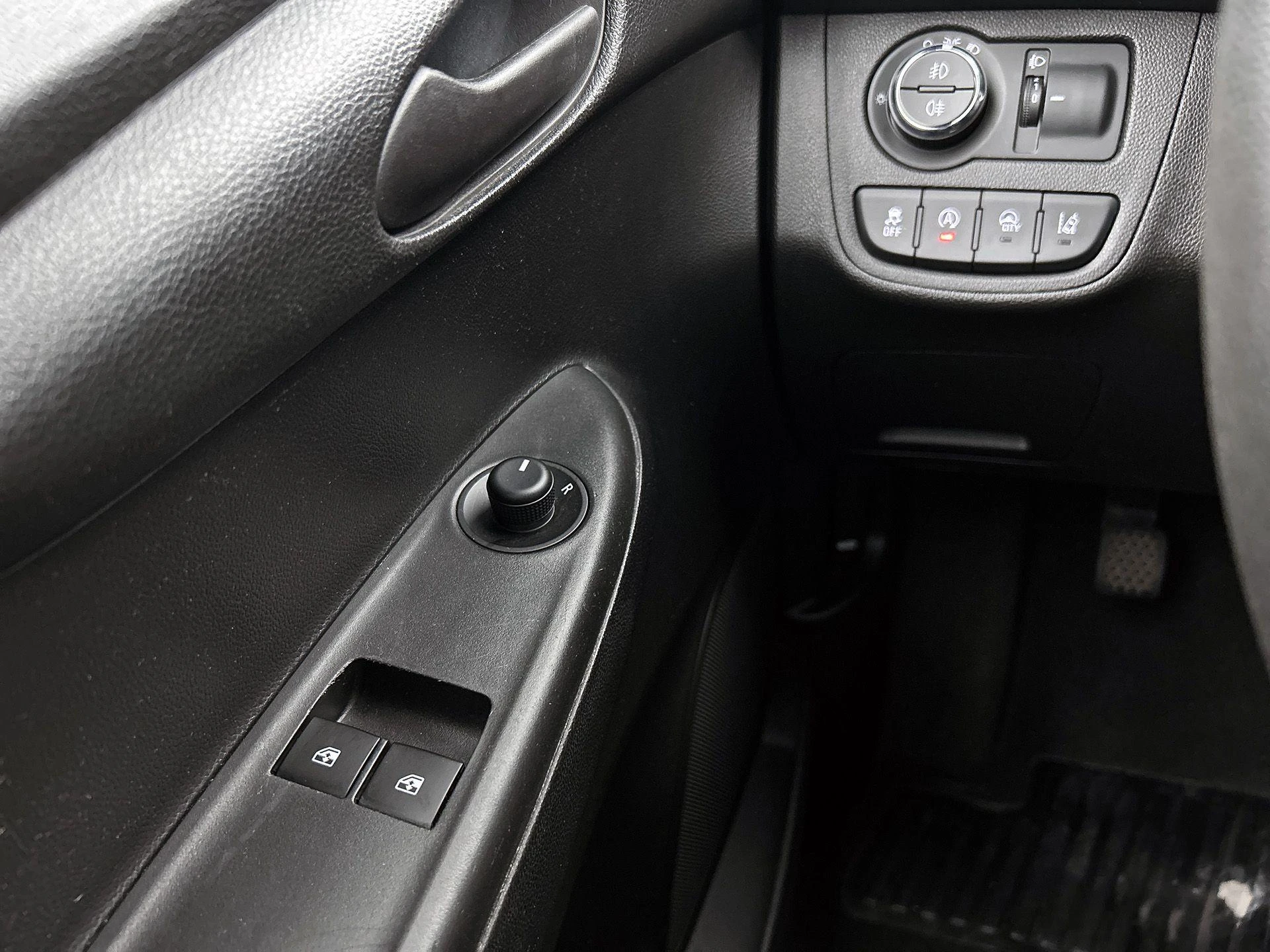 Opel-KARL-image-24