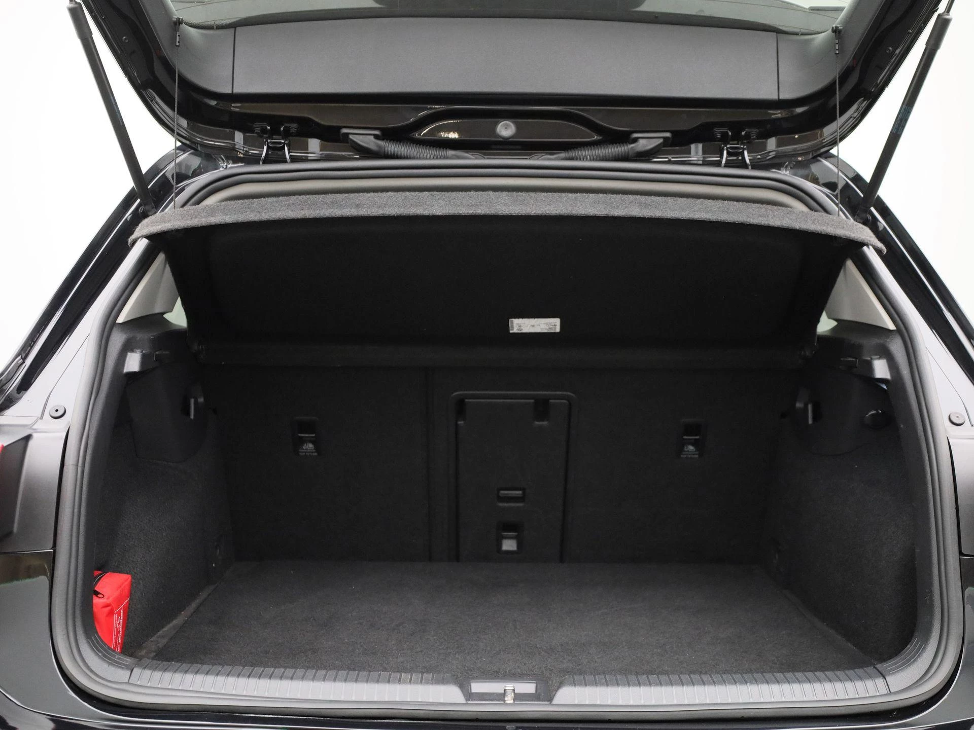 Volkswagen Golf 1.5 eTSI R-Line