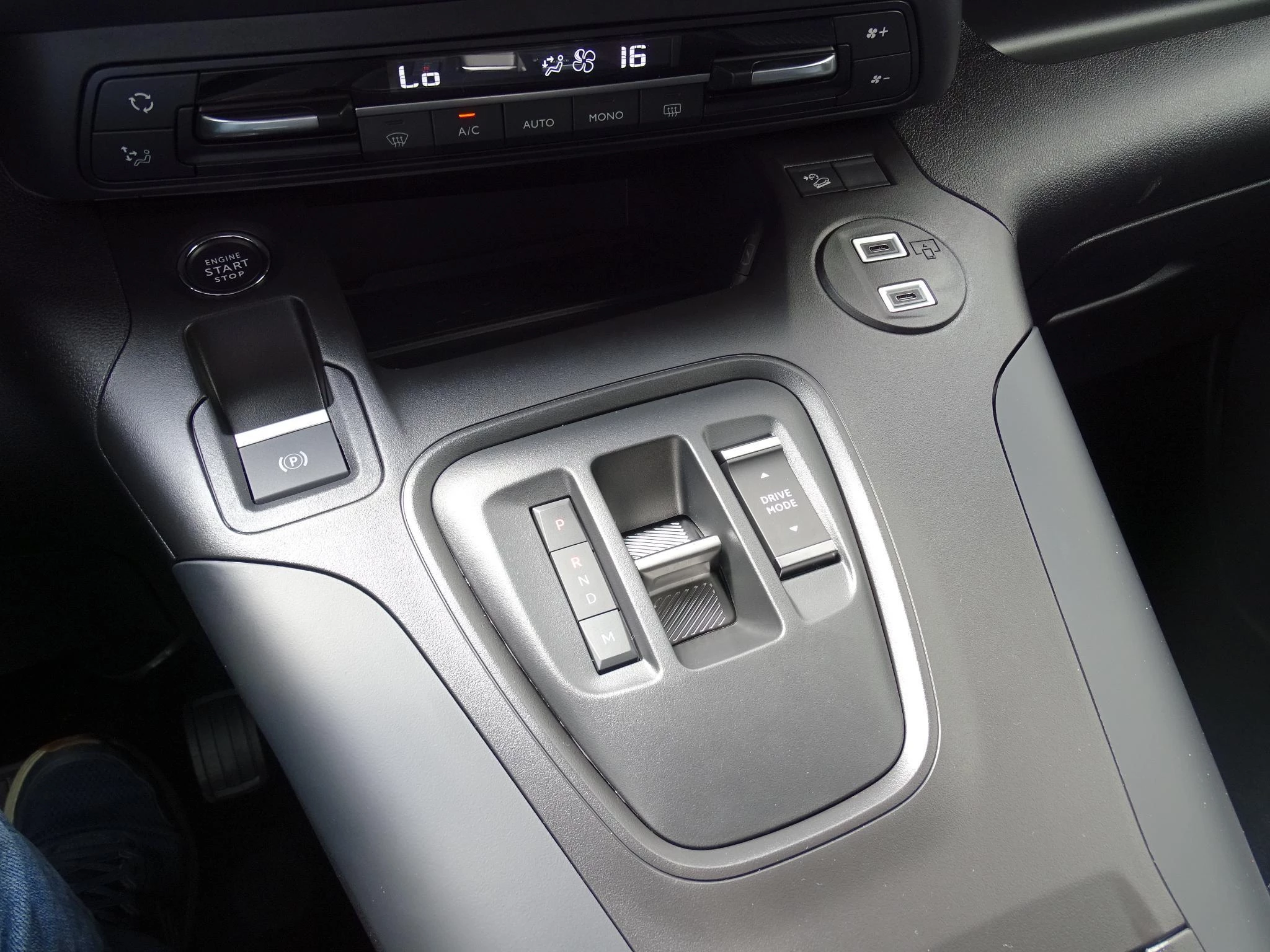 Fiat Qubo L 1.5 BlueHDI 130 S&S AT La Prima Long+7 seats+gps+c