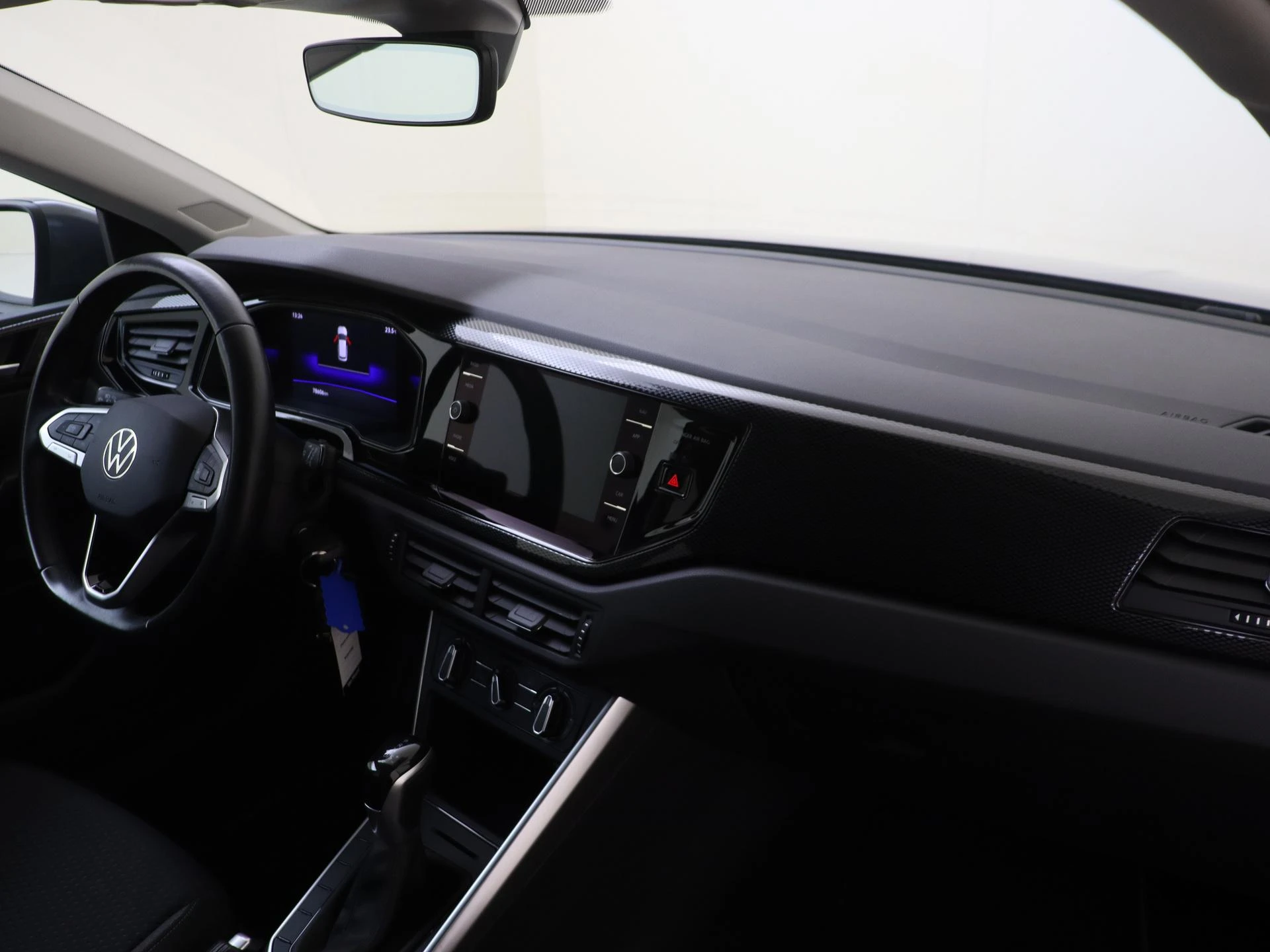 Volkswagen-Taigo-image-4