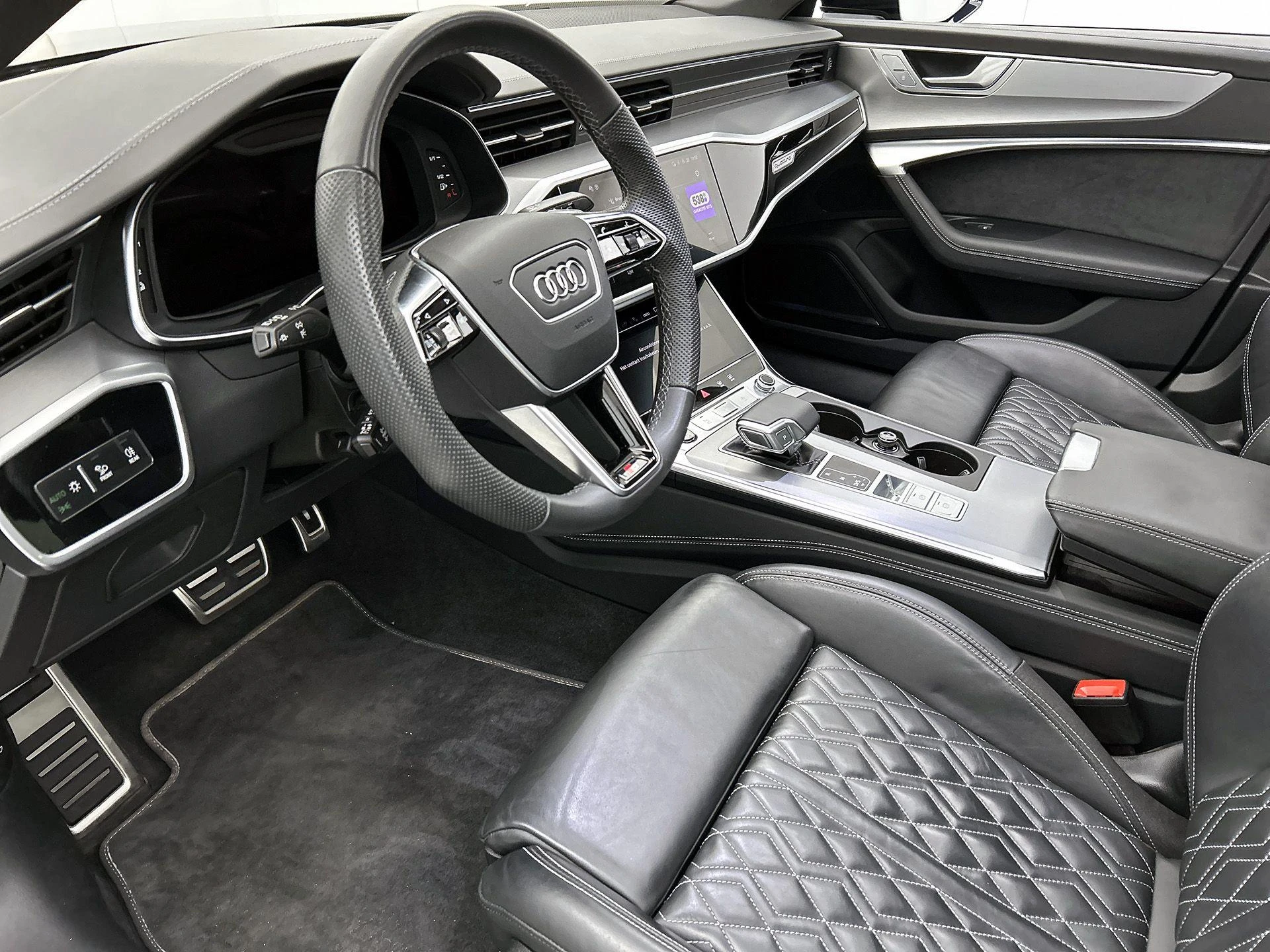 Audi-A6-image-19