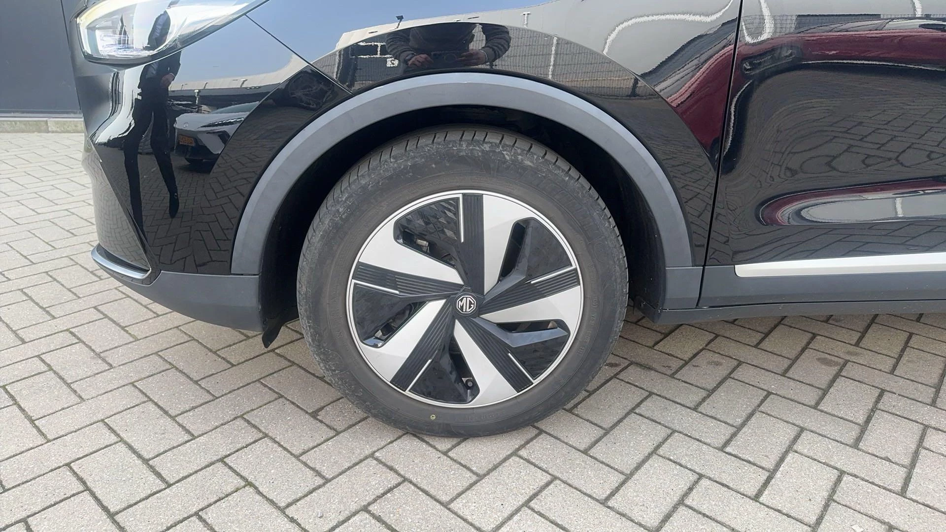 MG ZS EV Long Range Luxury 70 kWh