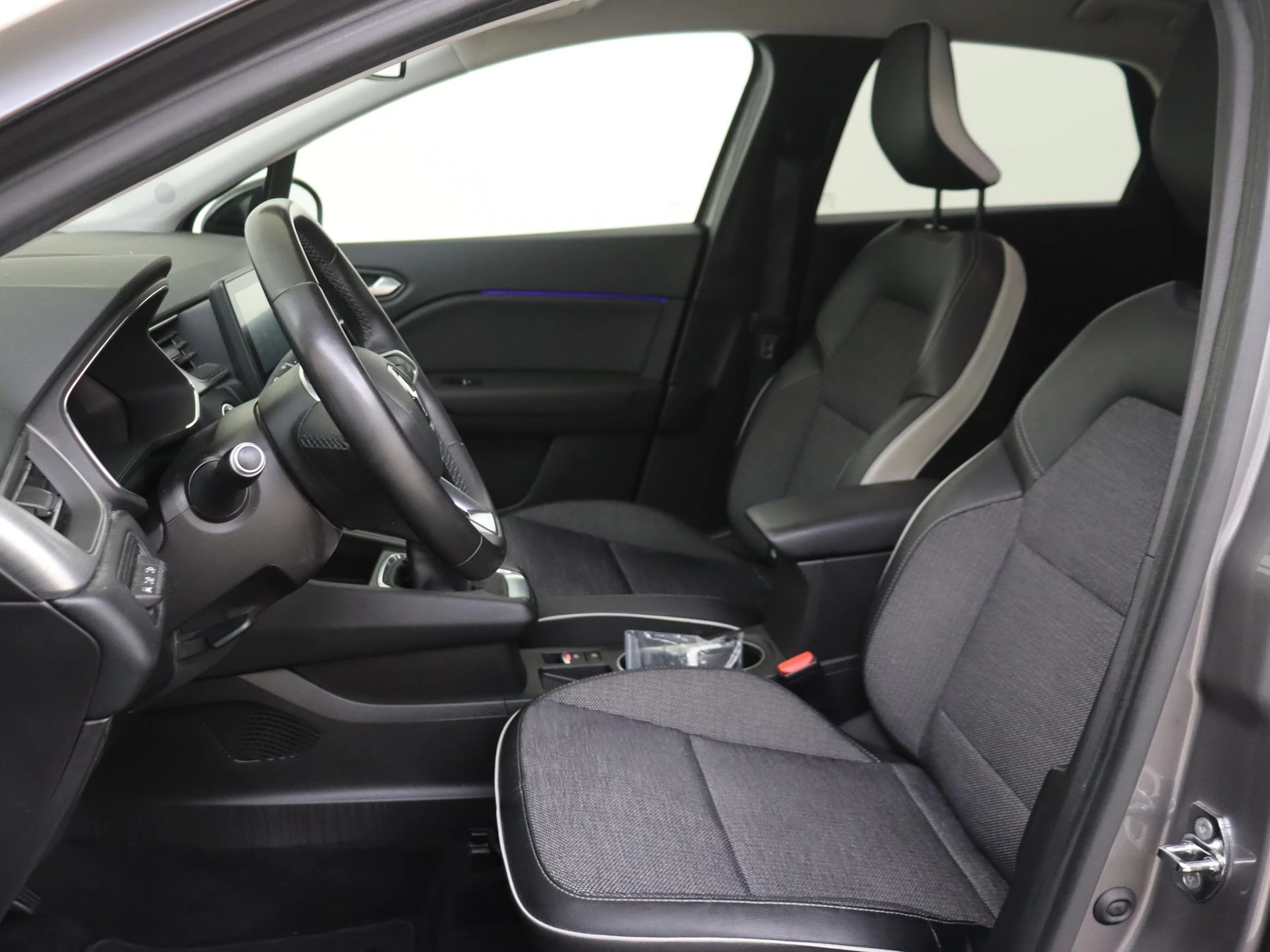 Renault-Captur-image-10
