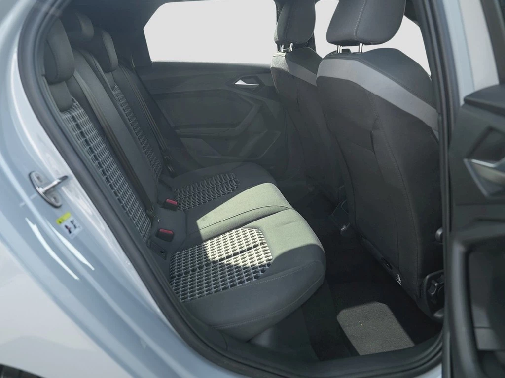 Audi A1 Sportback 30 TFSI S line Competition Navi ACC