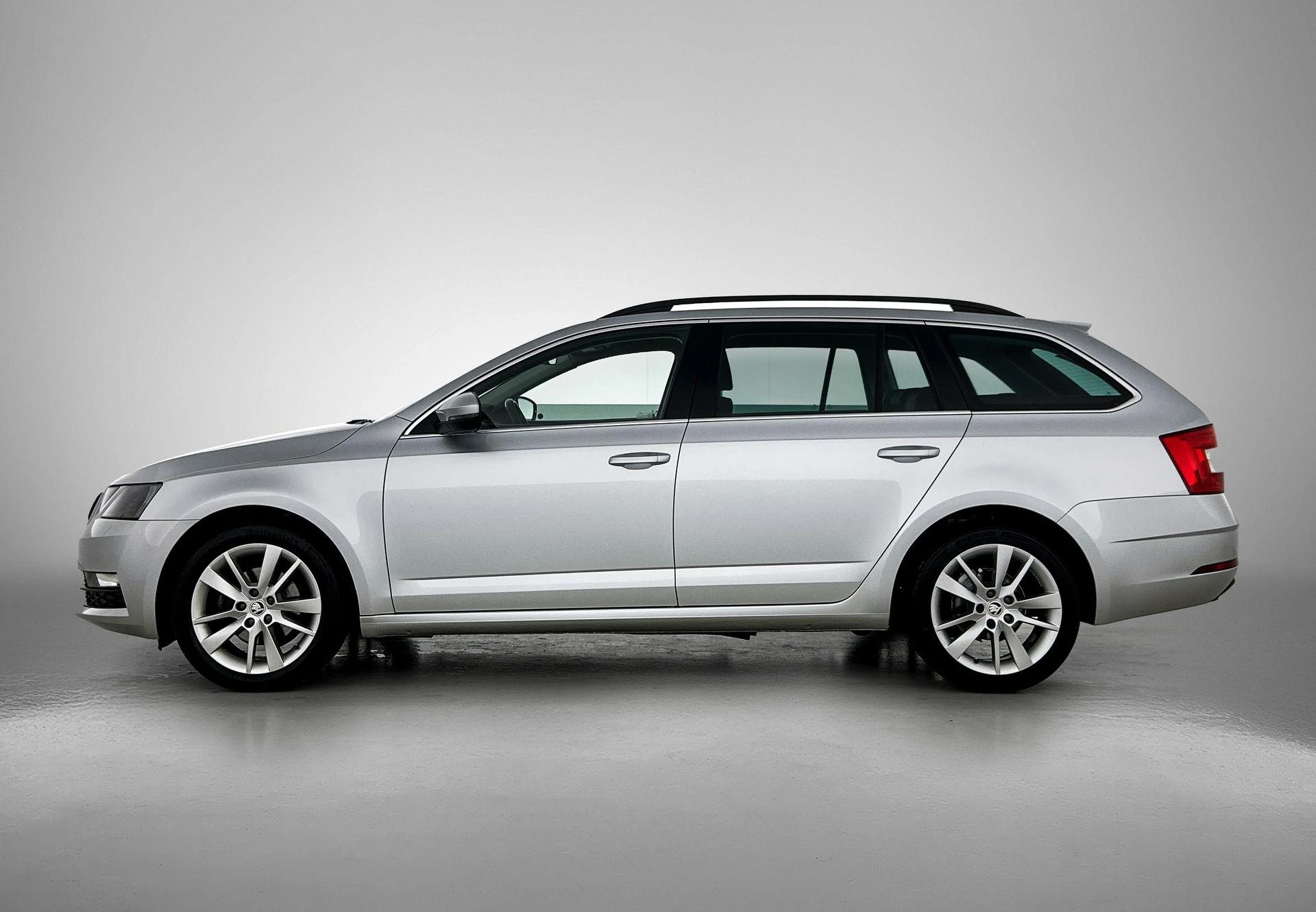 Škoda-Octavia-image-1
