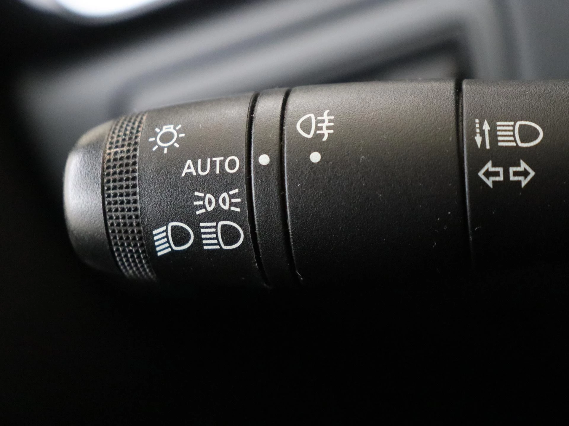 Renault-Captur-image-26