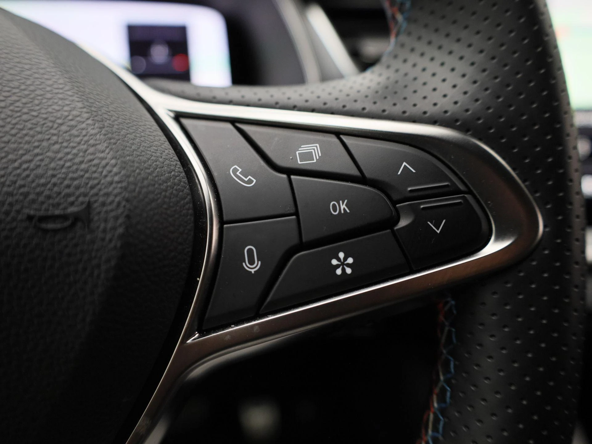 Renault-Captur-image-19