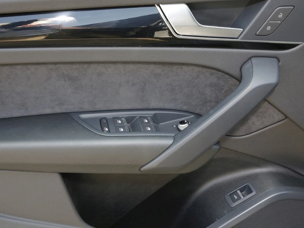 Audi Q5 40 TDI quattro S line NAVI*VIRTUAL*R-CAM*MATRIX-LED*SHZ*KLIMAA