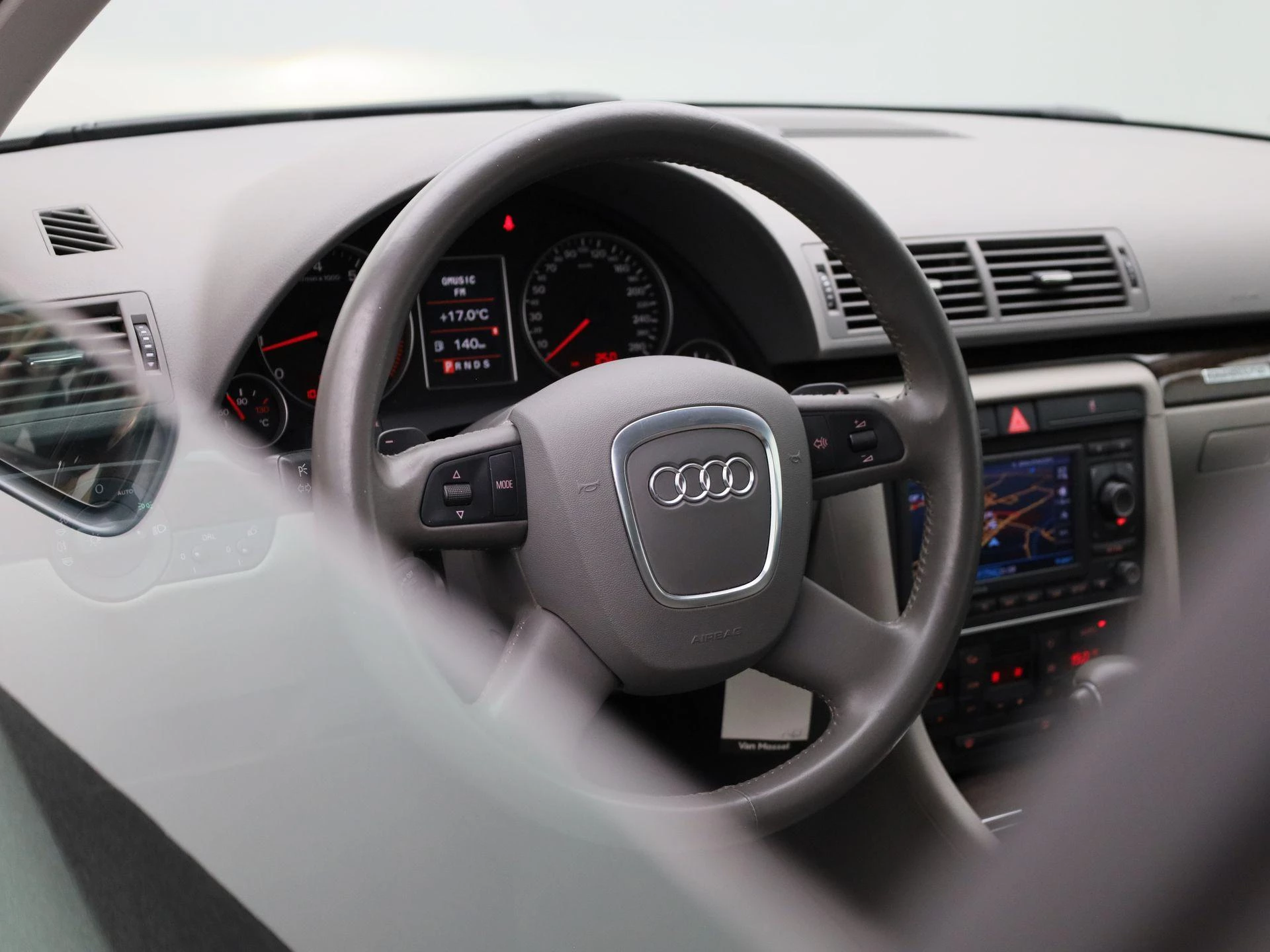 Audi-A4-image-46