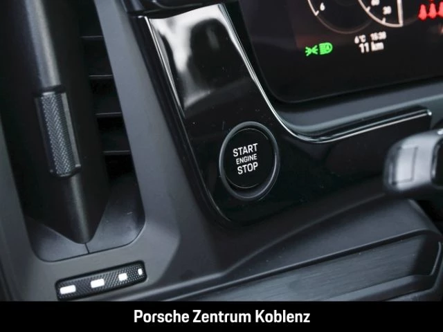 Porsche Cayenne E-Hybrid Coupe Black Edition black edition