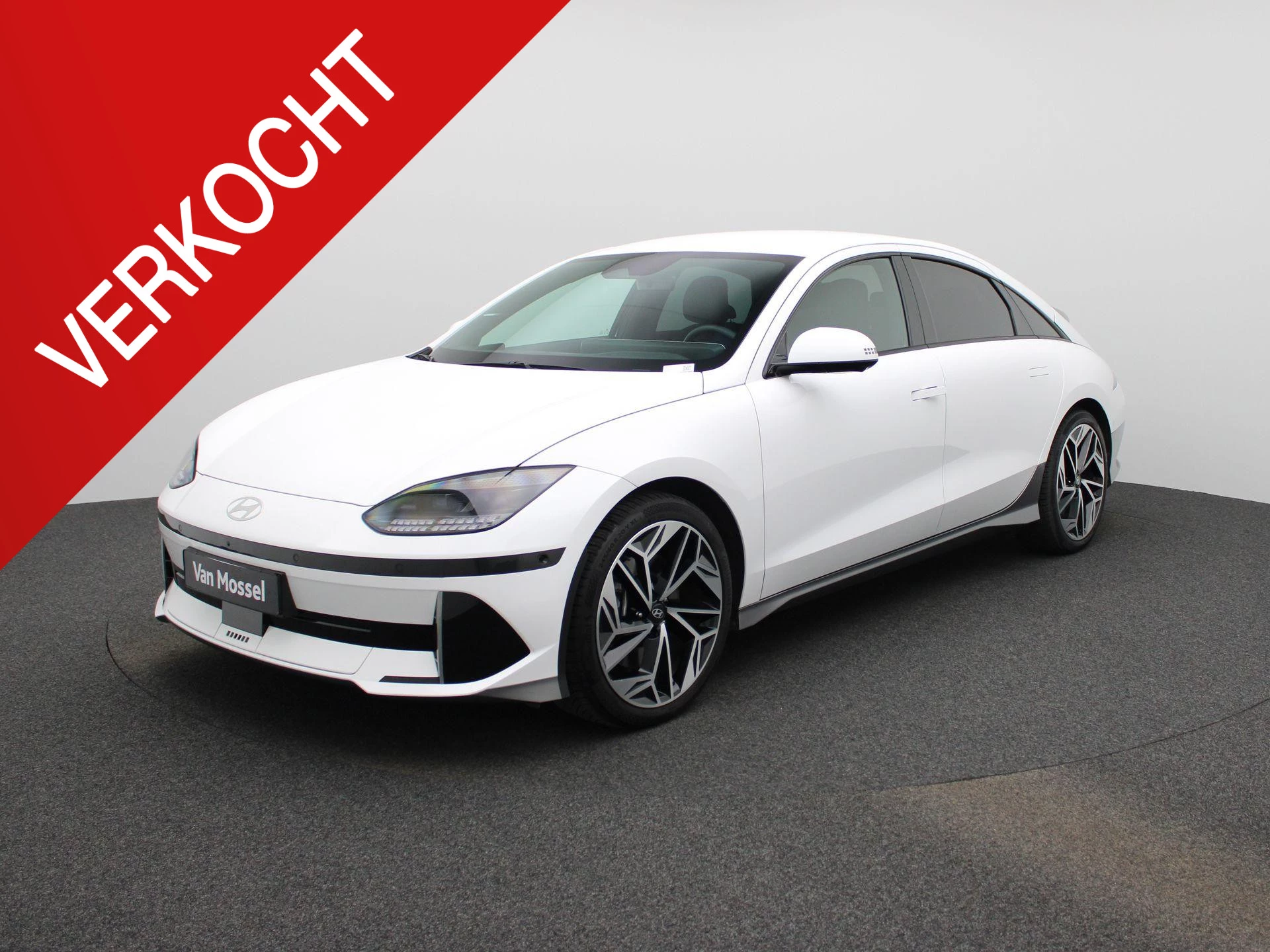 Hyundai-IONIQ 6-image-0