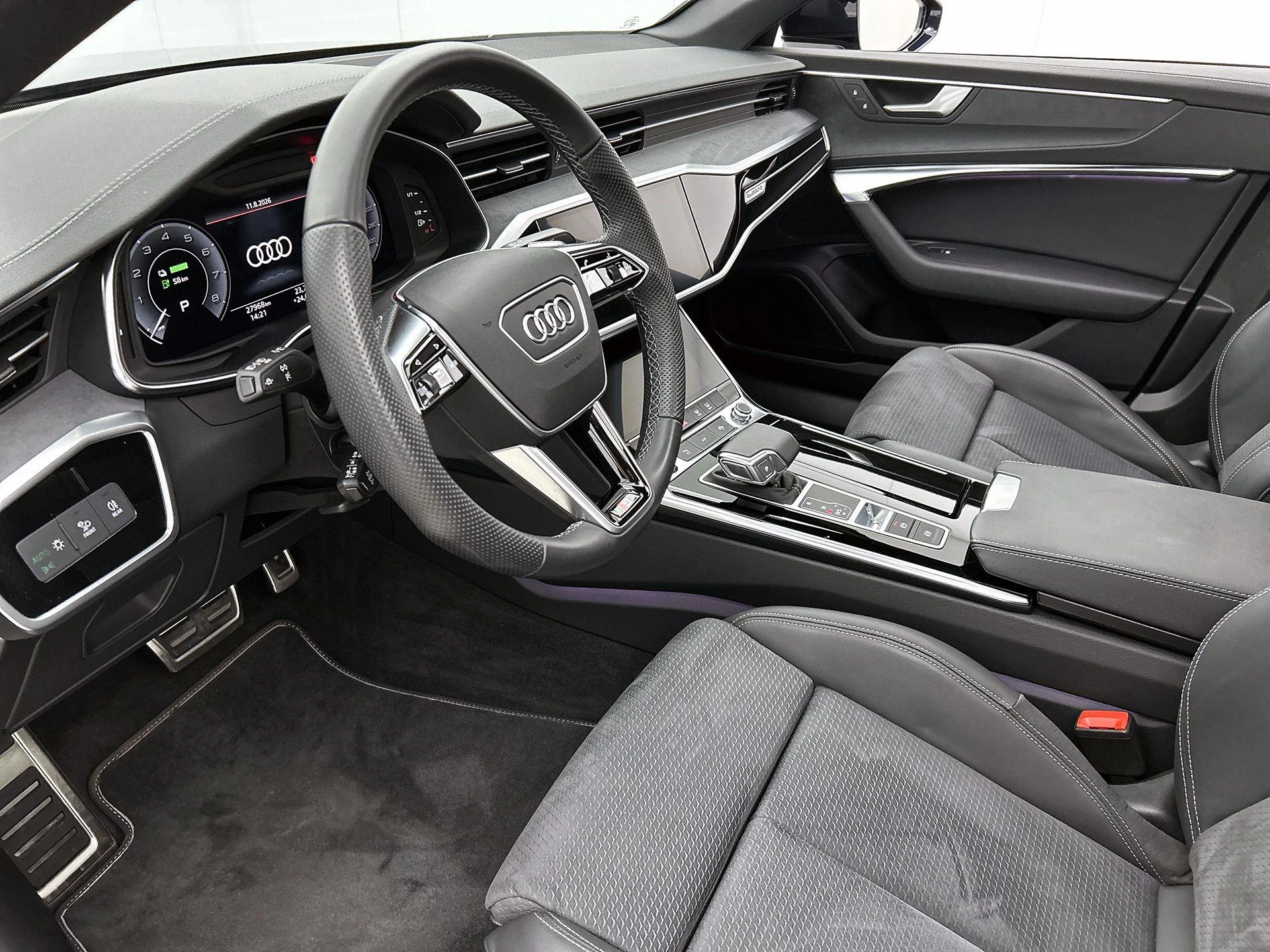 Audi-A6-image-19
