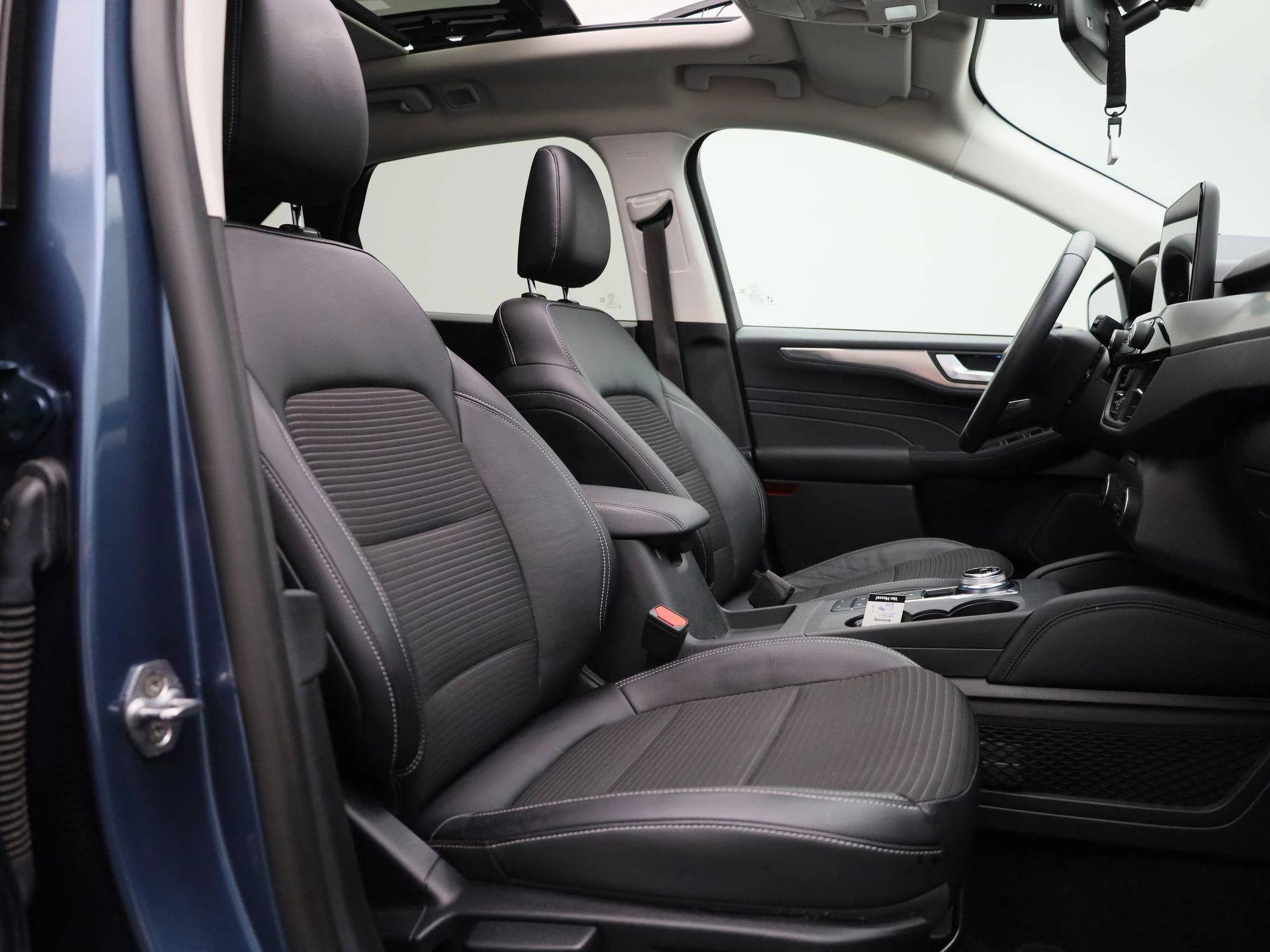 Ford-Kuga-image-31