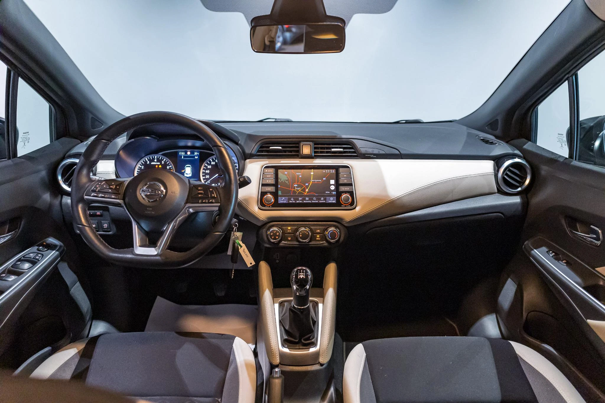 Nissan-Micra-image-15