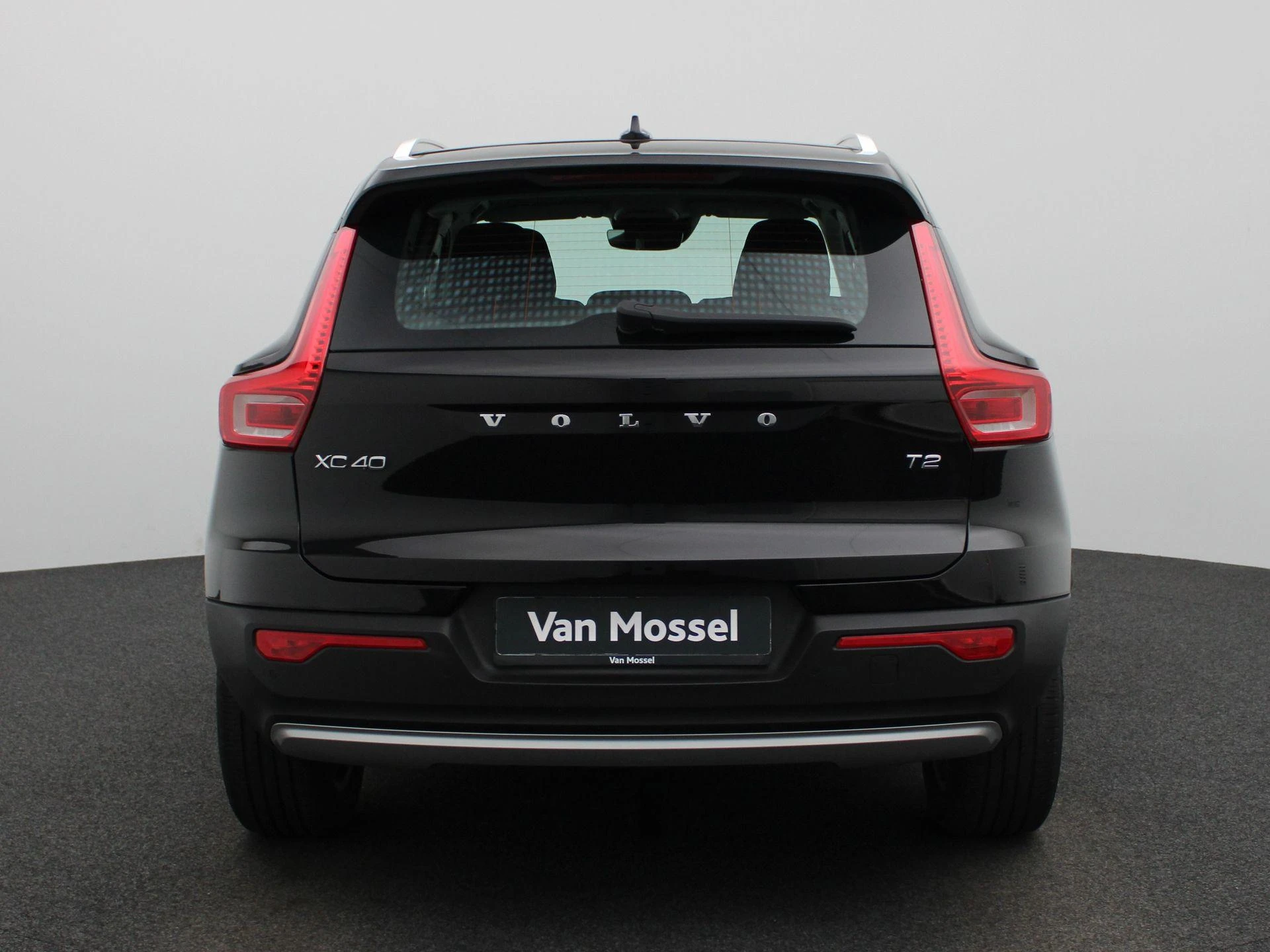 Volvo-XC40-image-4