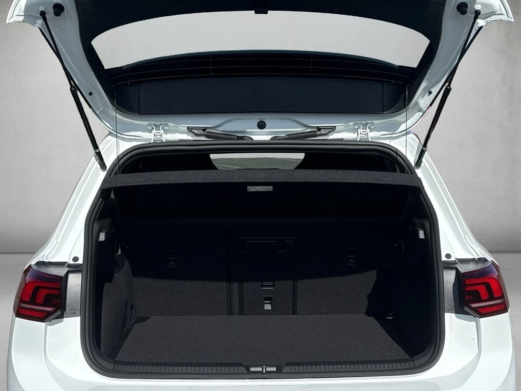 Volkswagen Golf R-Line 1,5 l eTSI OPF 110 kW (150 PS) 7-Gang-Doppelkupplungsgetriebe DSG R-Line"Black Style" *LED*ACC