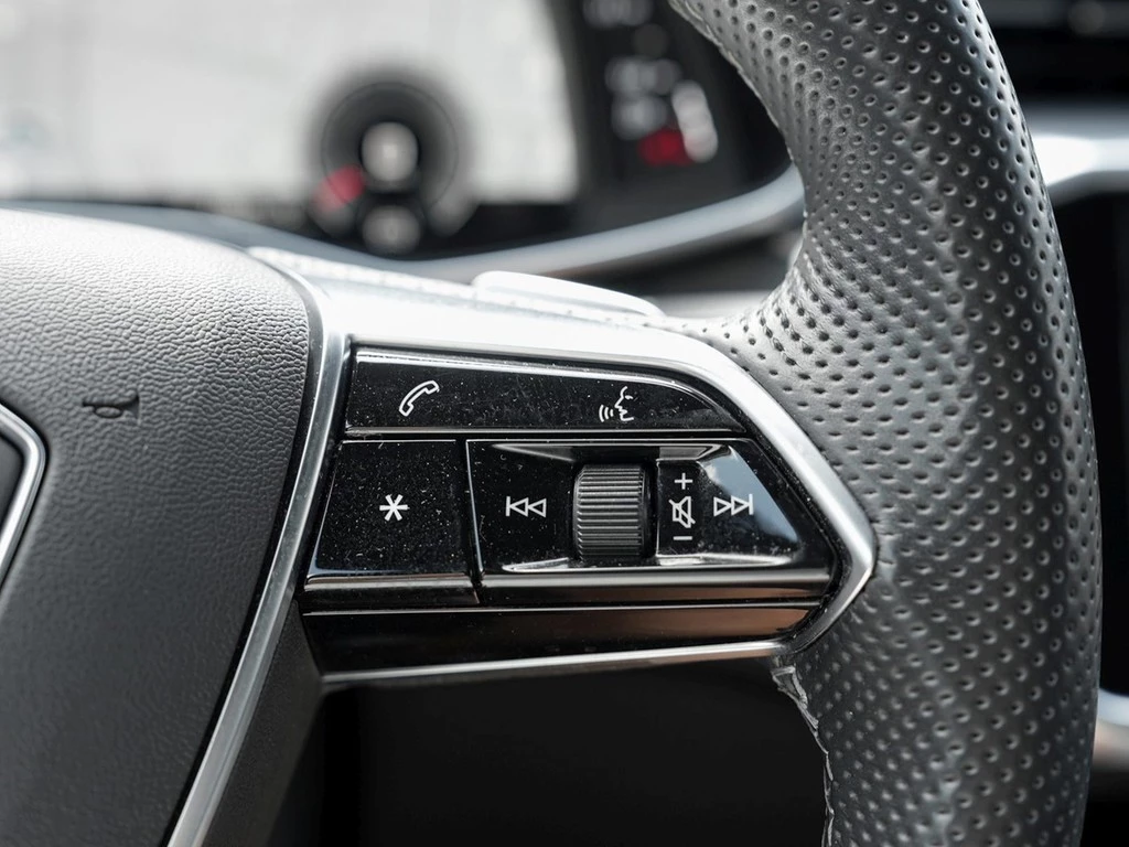 Audi S6 Avant 3.0 TDI quattro /HD-MatrixLED/B&O/HuD