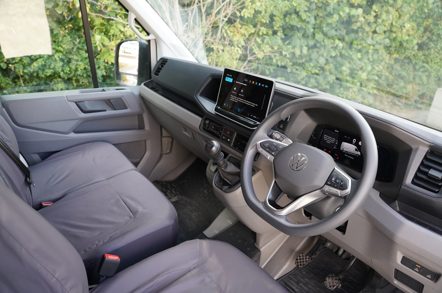 Volkswagen-Crafter-image-5