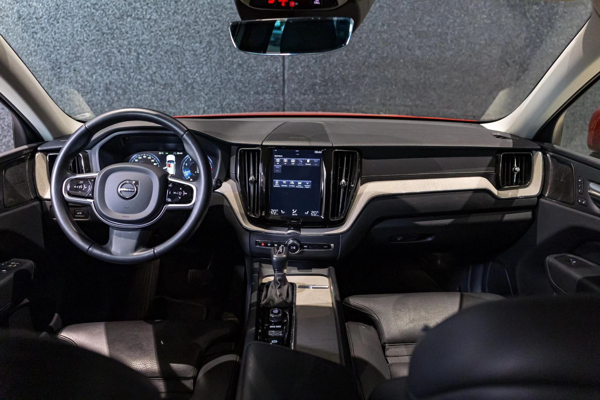 Volvo-XC60-image-17