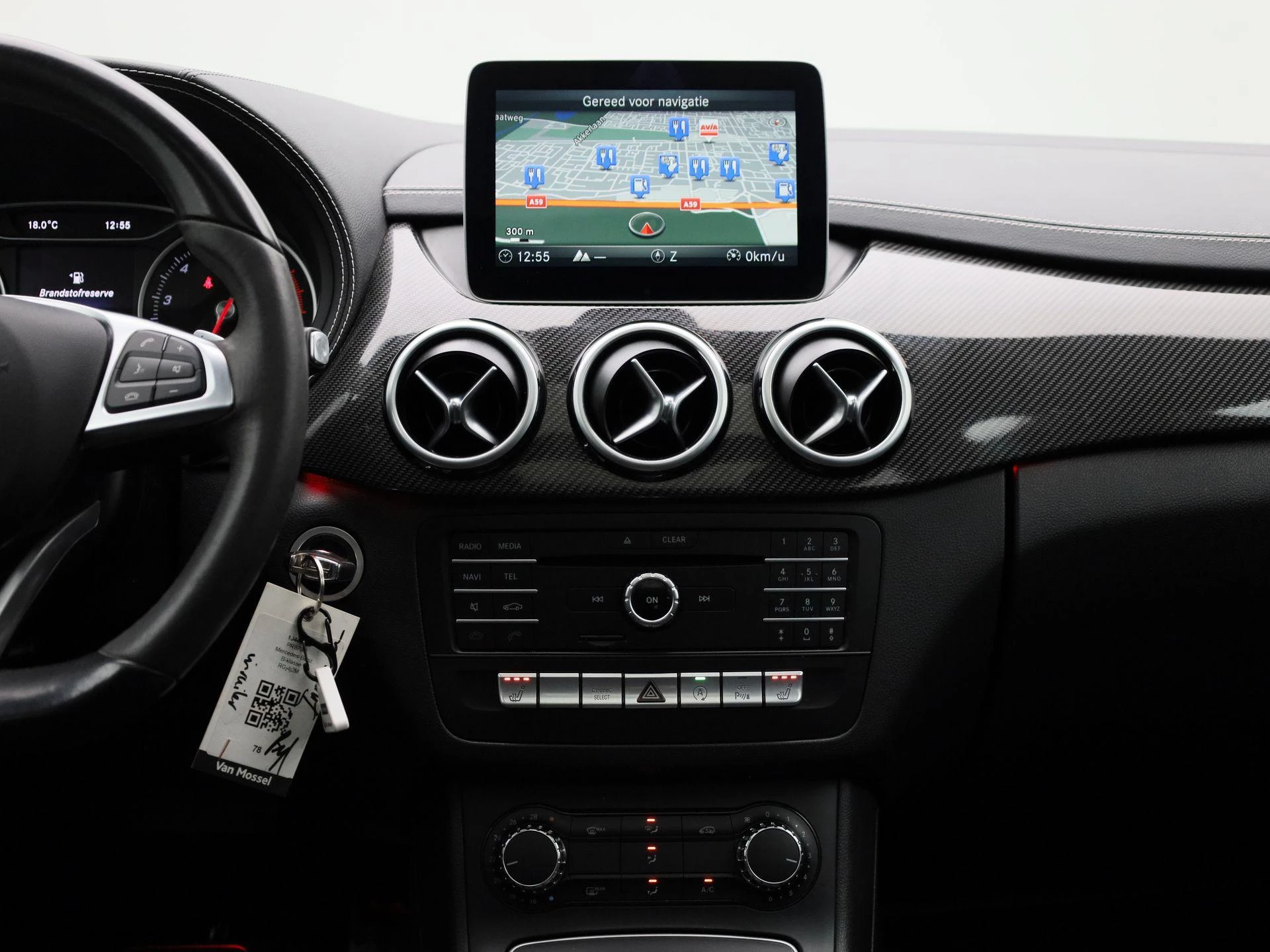 Mercedes-Benz-B-Klasse-image-8