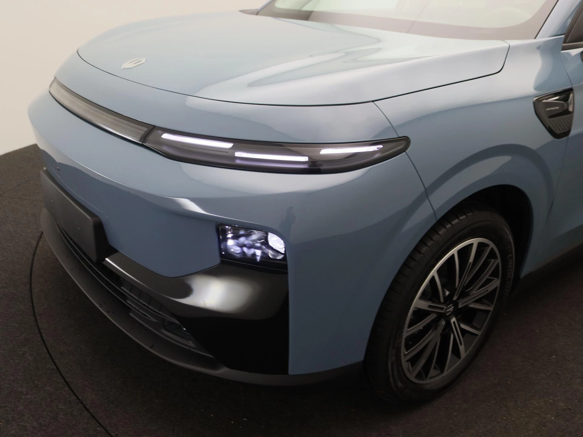 Leapmotor B10 Design ProMax 67.1 kWh